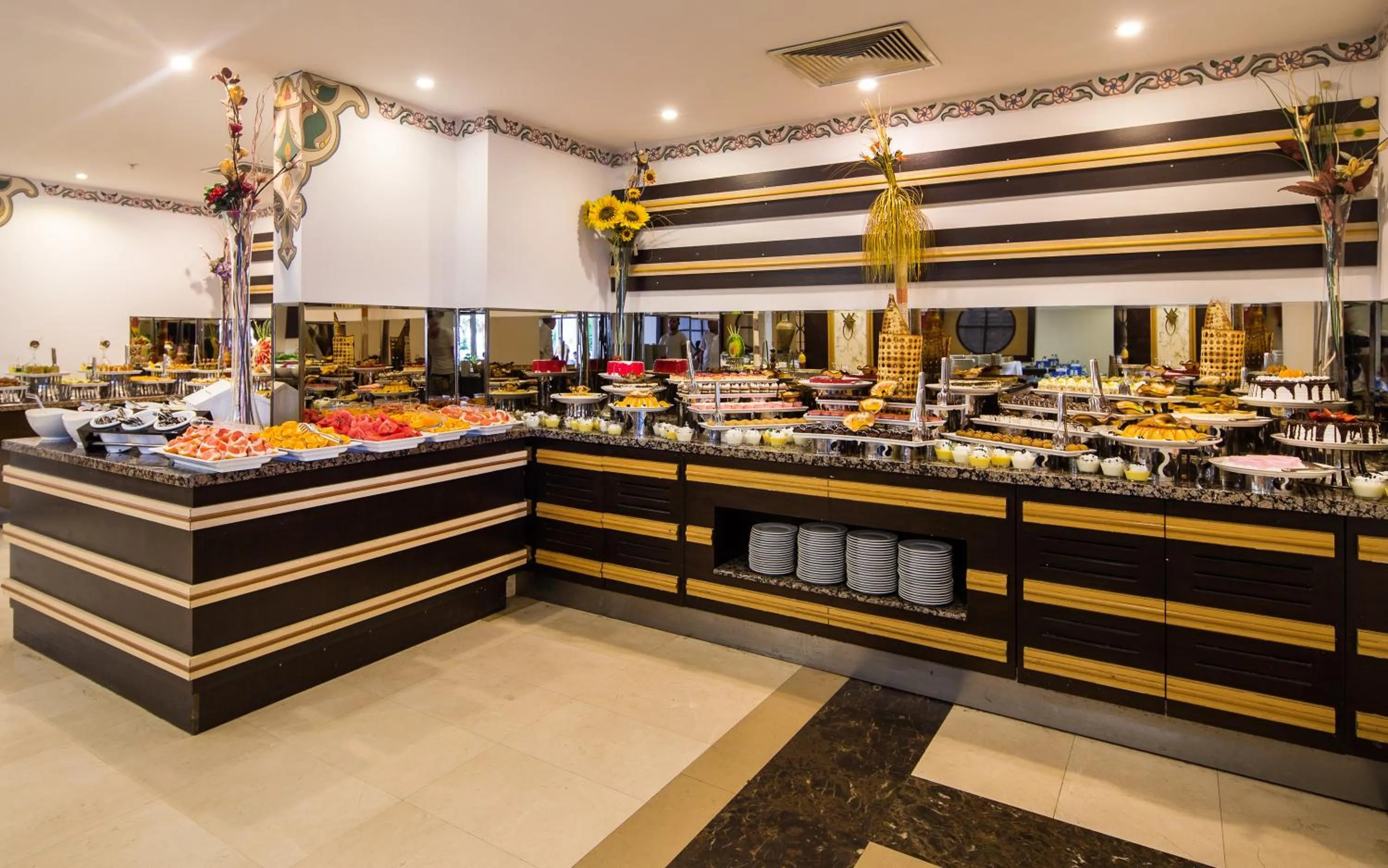 Breakfast in Onkel Resort Hotel