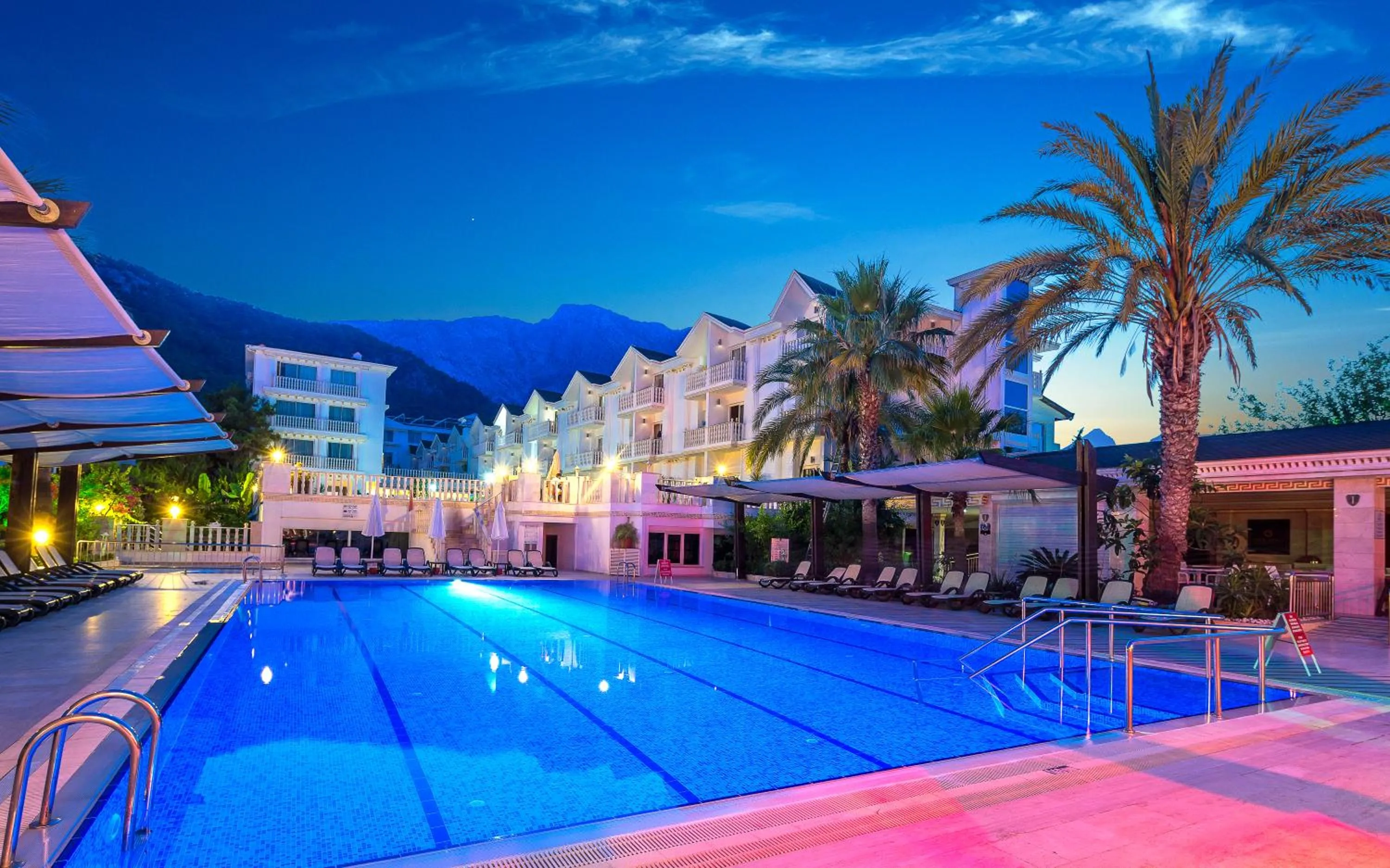 Property building in Onkel Resort Hotel