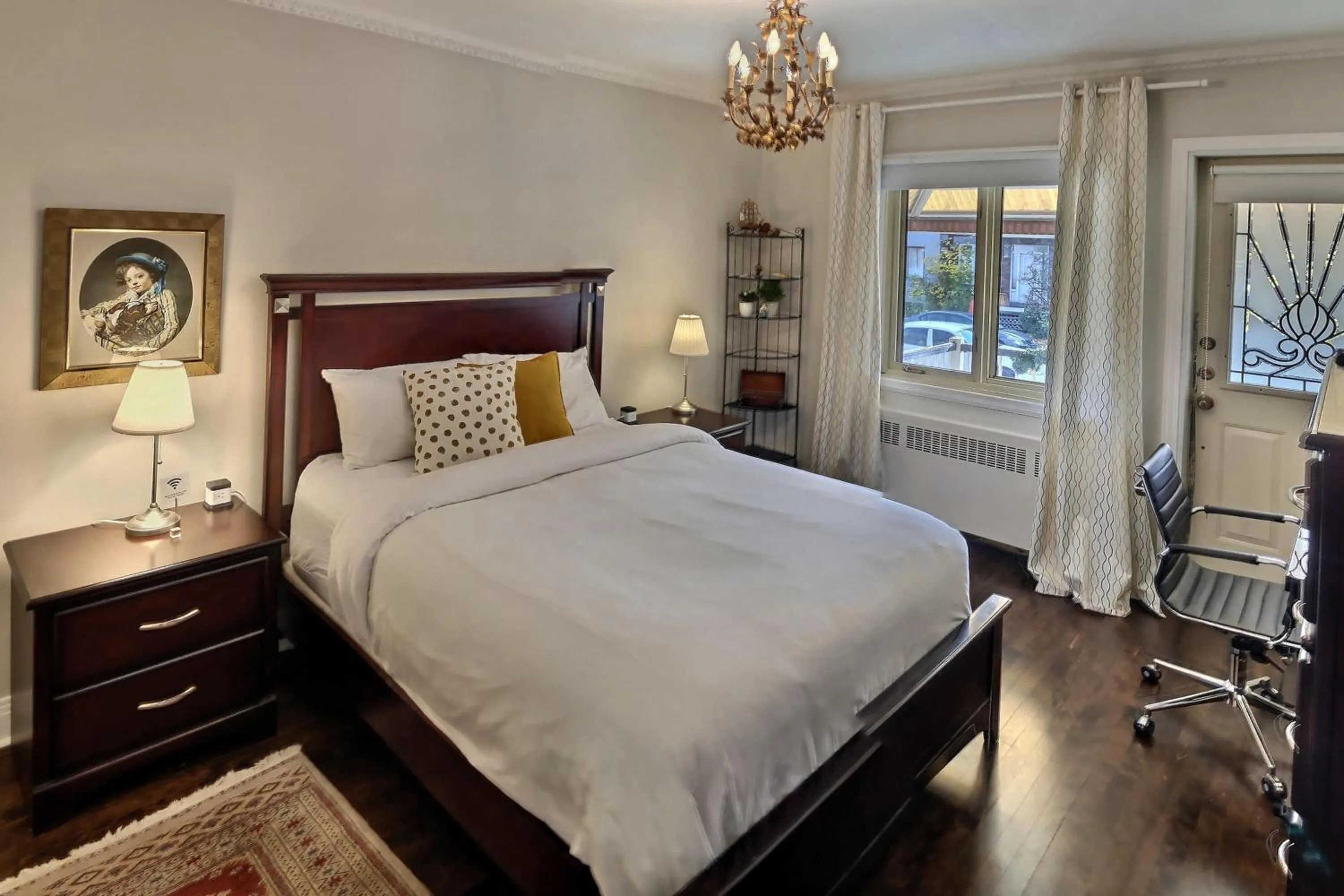 Bed in Gite du Survenant Montreal