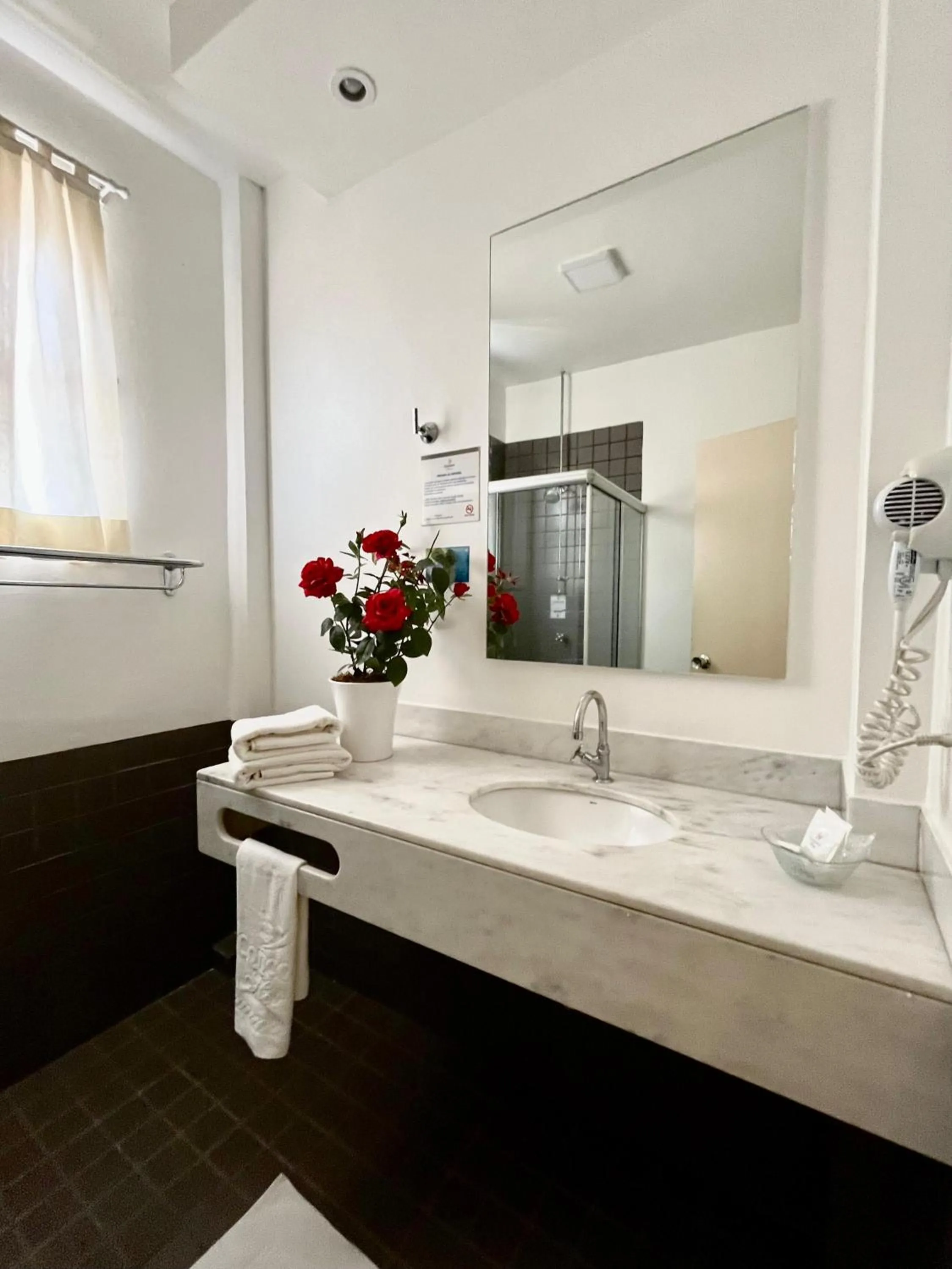 Shower in Hotel Concord e Eventos corporativos Campo Grande