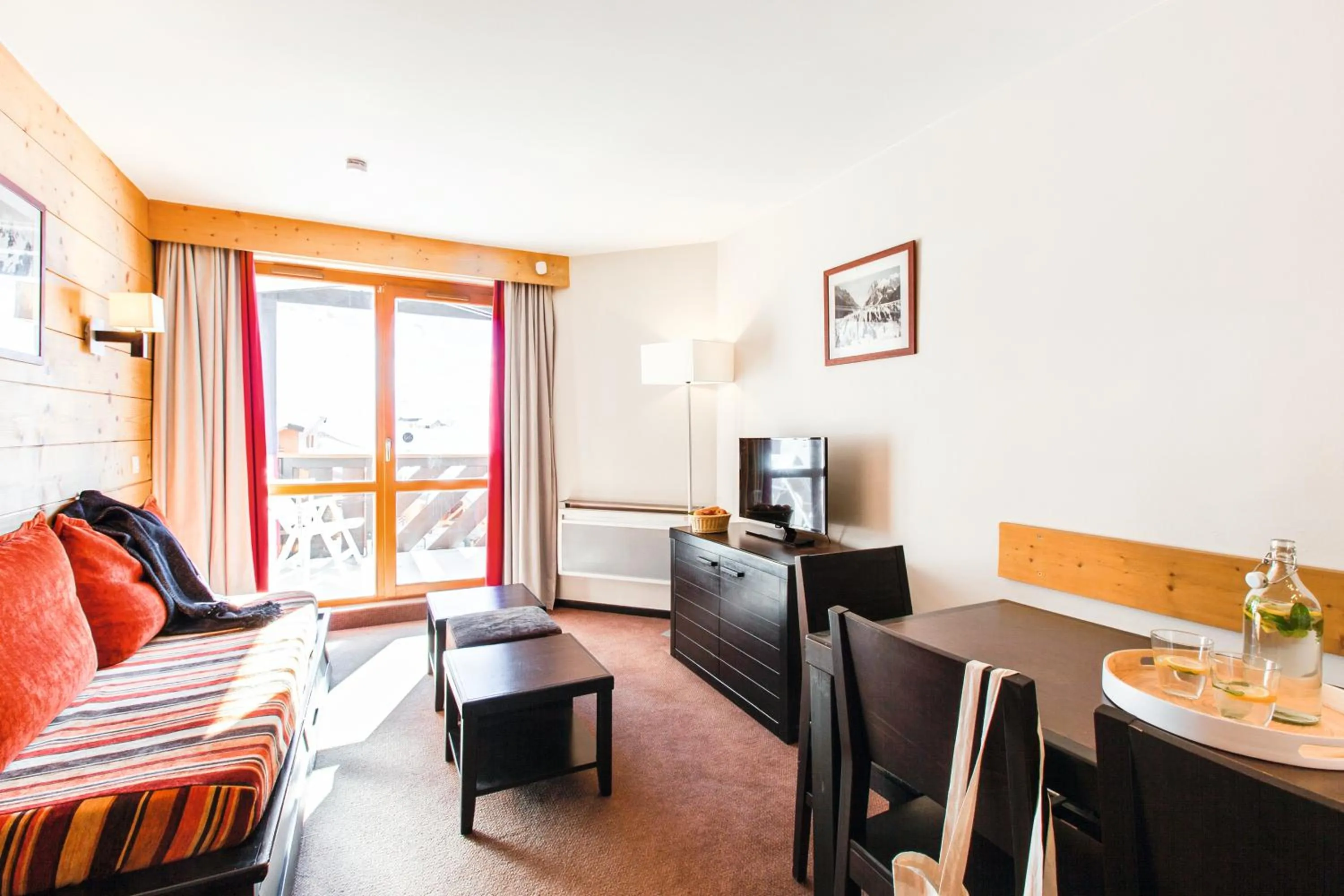 TV and multimedia in Résidence Pierre & Vacances Le Tikal