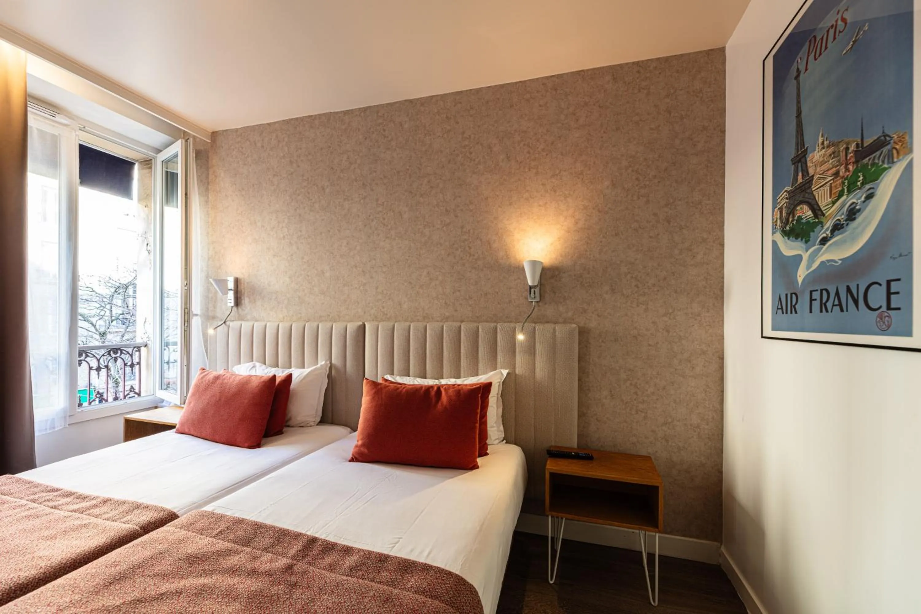 Bed in Hôtel De Venise