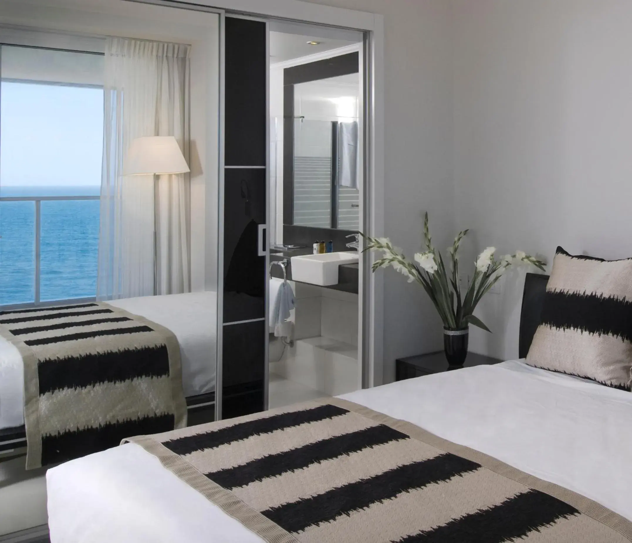 Grand Deluxe Suite with Balcony & Sea View (2 Adults + 2 Children) in Island Luxurious Suites Hotel and Spa Grand Deluxe Suite with Balcony & Sea View (2 Adults + 2 Children) in Island Luxurious Suites Hotel and Spa