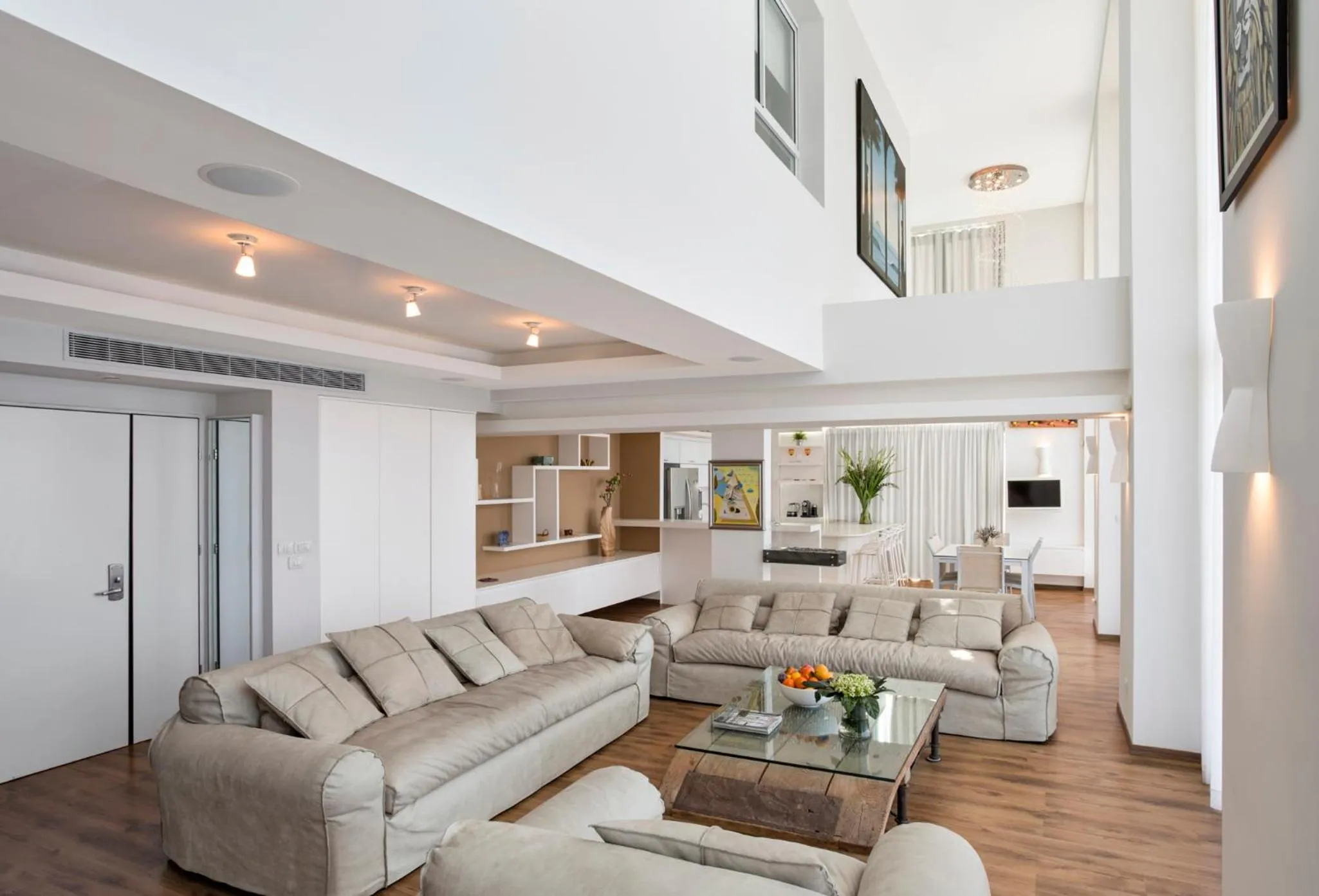 Living room in Island Luxurious Suites Hotel and Spa