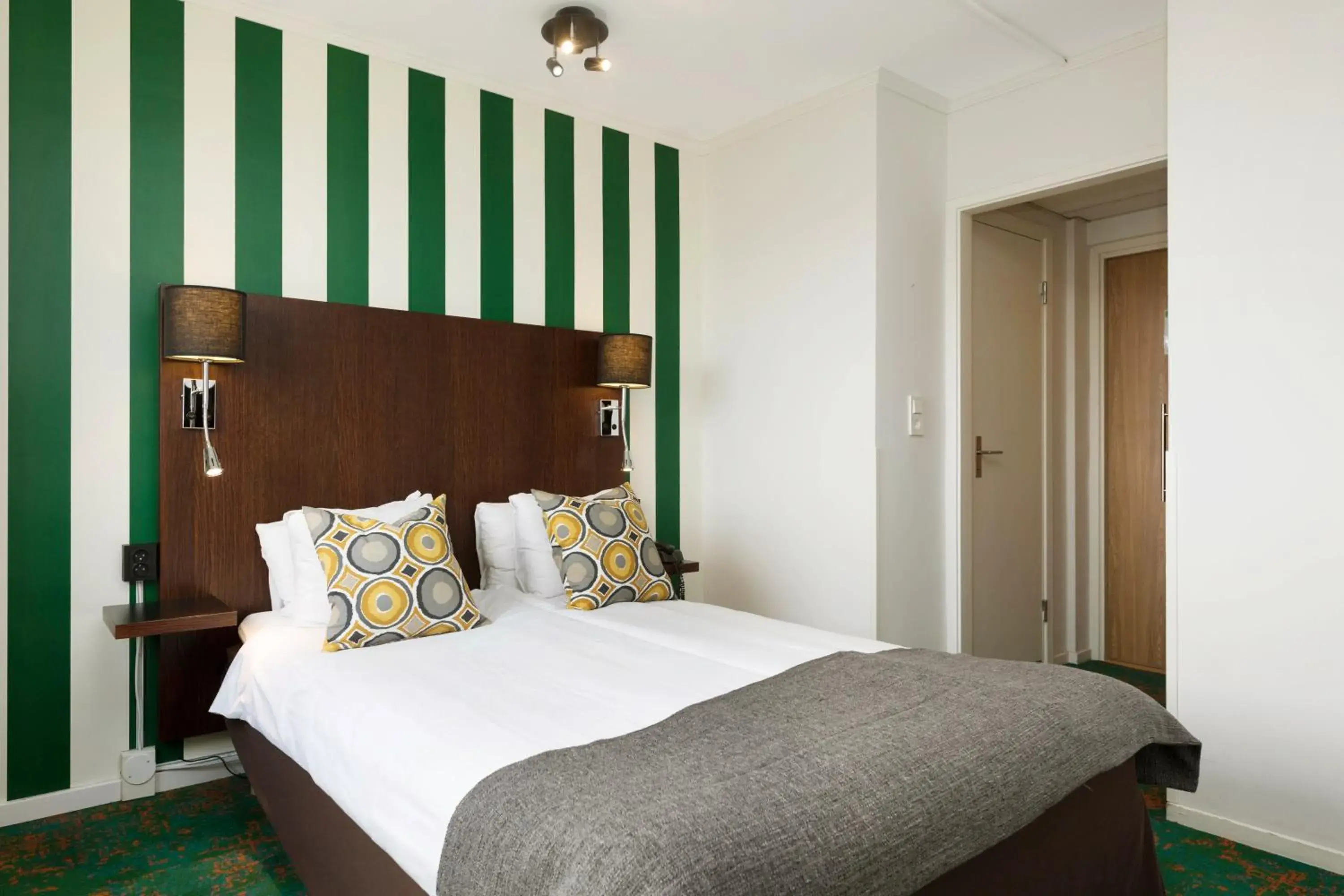 Spring, Bed in ProfilHotels Hotel Garden Spring, Bed in ProfilHotels Hotel Garden