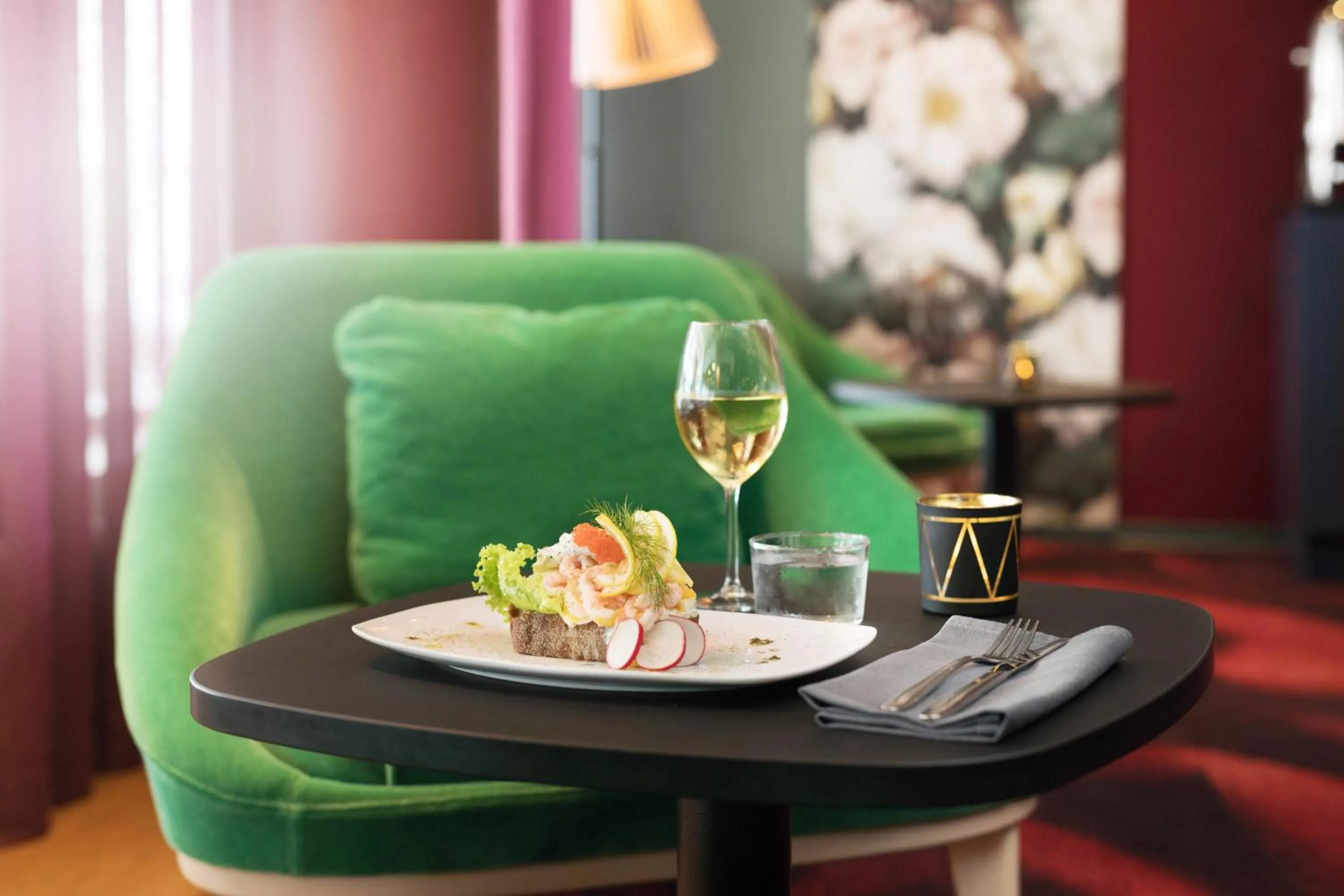 Lounge or bar in ProfilHotels Hotel Garden