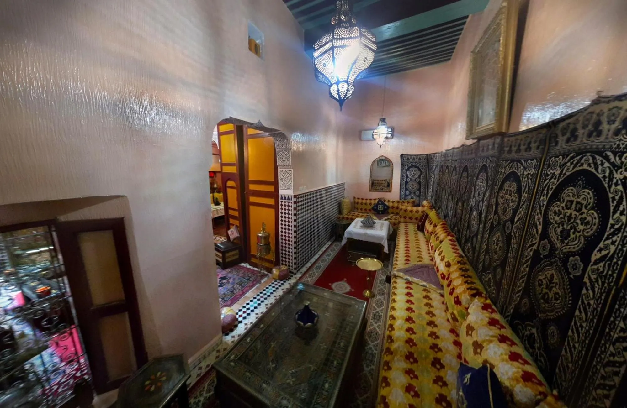 Communal lounge/ TV room in Riad Atika Mek