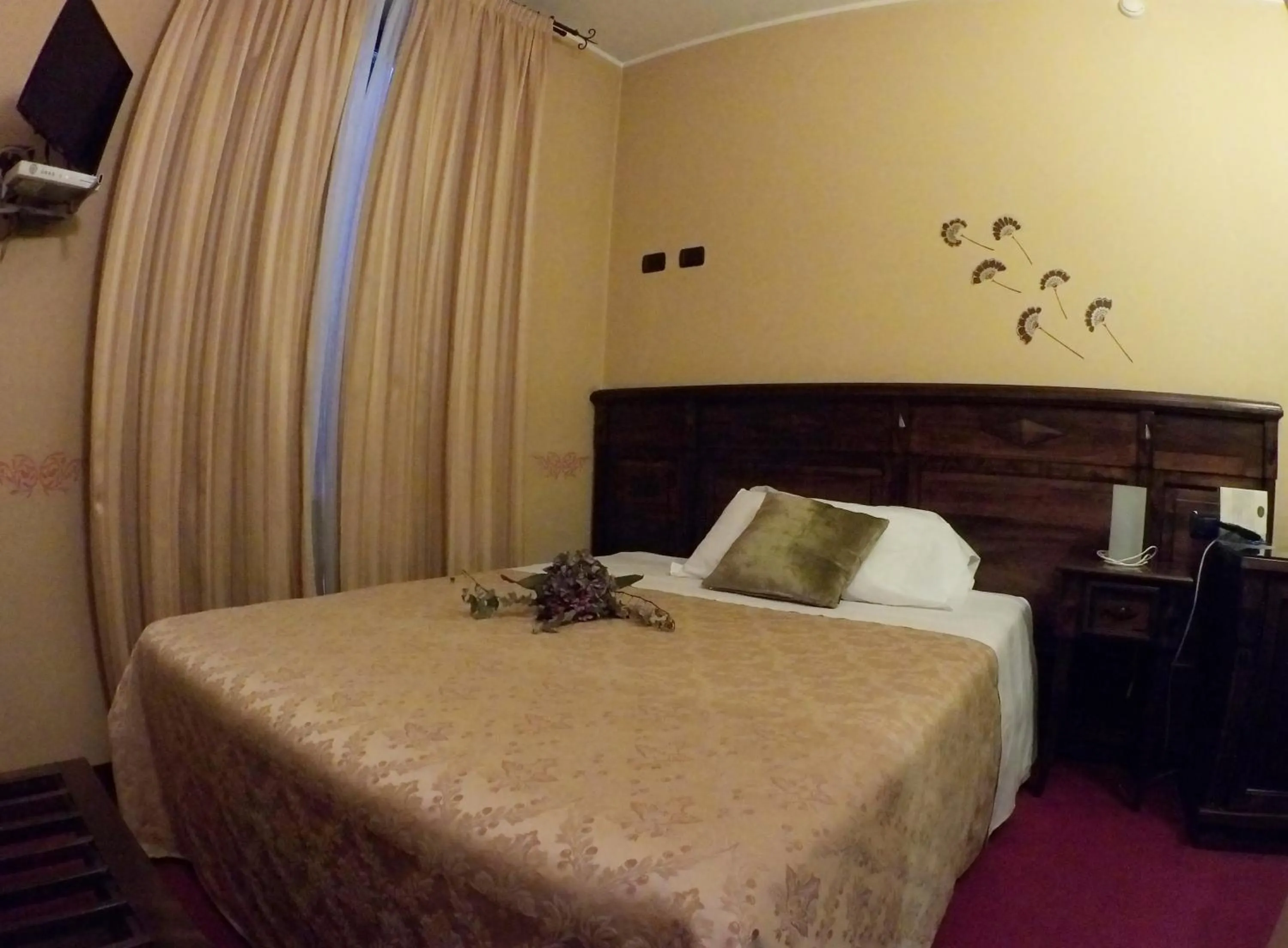 Bedroom, Bed in Hotel Damian Park Hotel Delle Magnolie