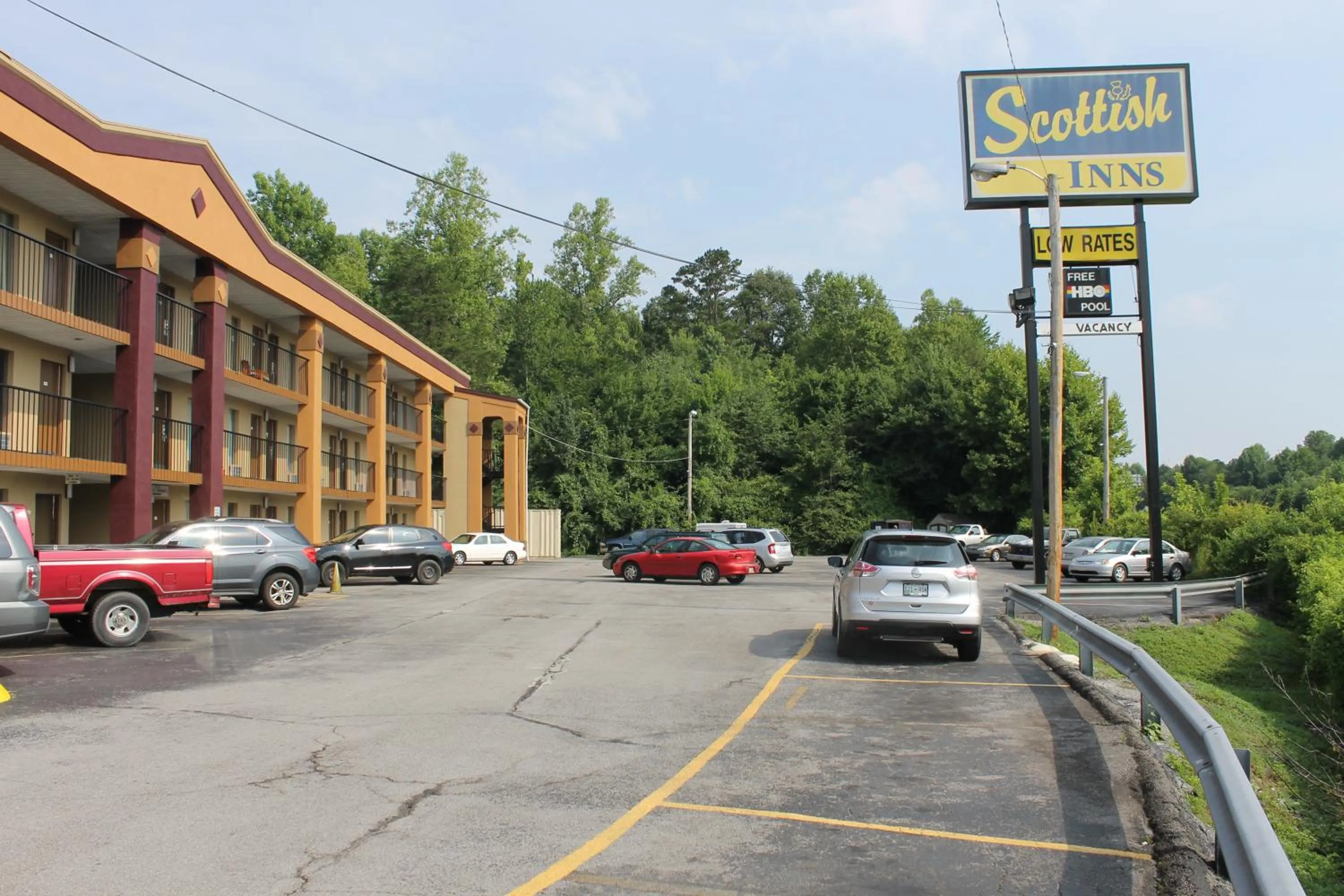 Scottish Inn Knoxville