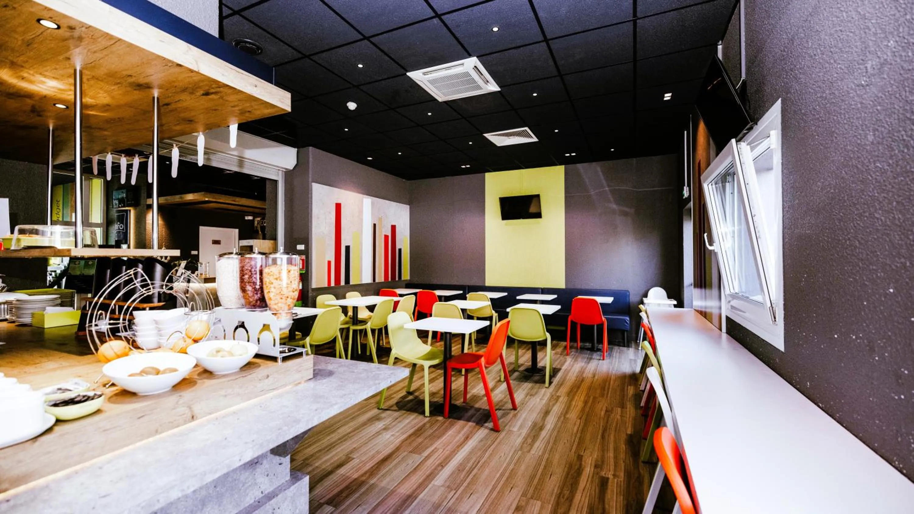 Coffee/tea facilities in ibis Budget Luxembourg Aeroport