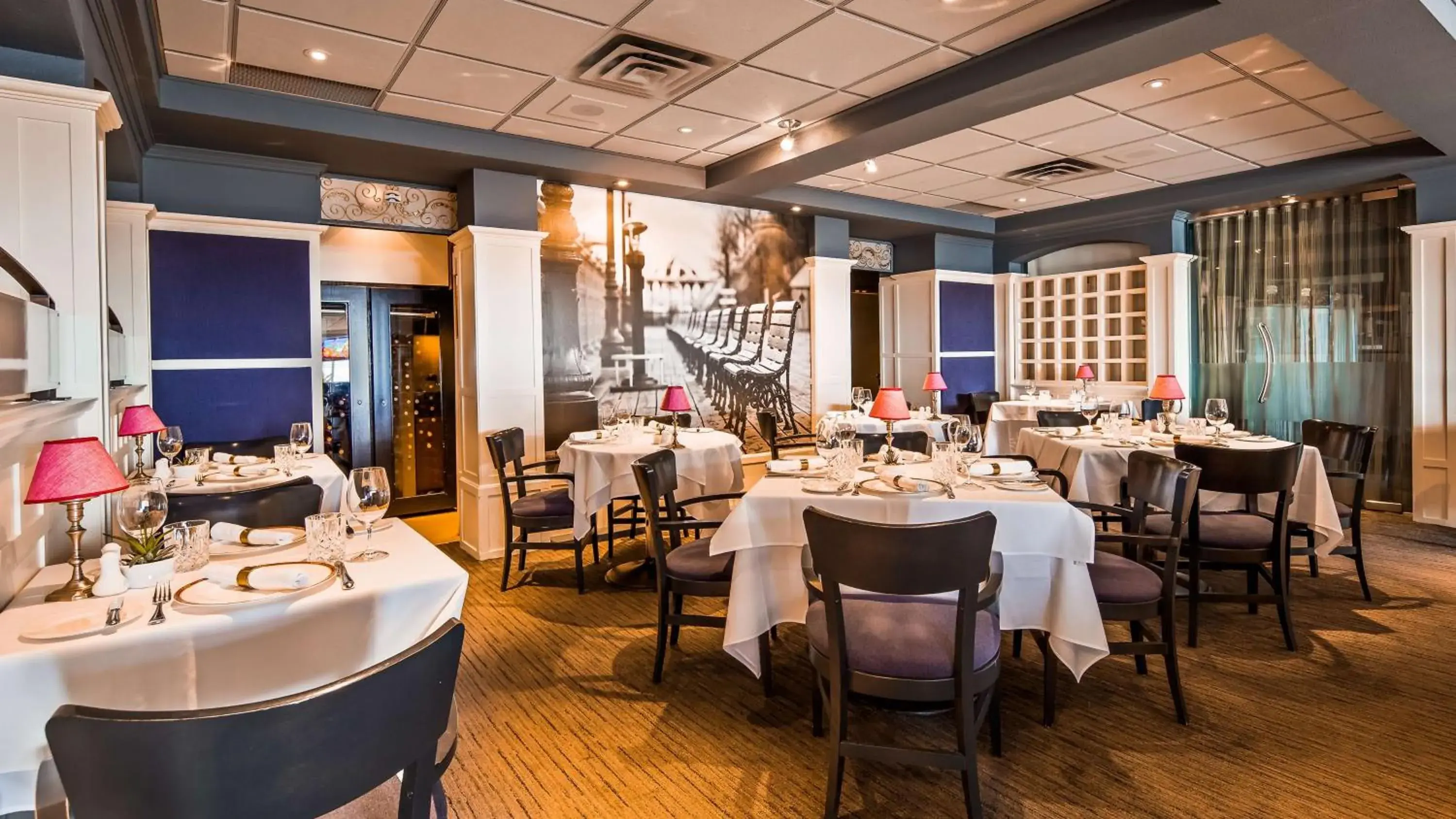 Restaurant/places to eat in Best Western Premier Hotel Aristocrate Restaurant/places to eat in Best Western Premier Hotel Aristocrate