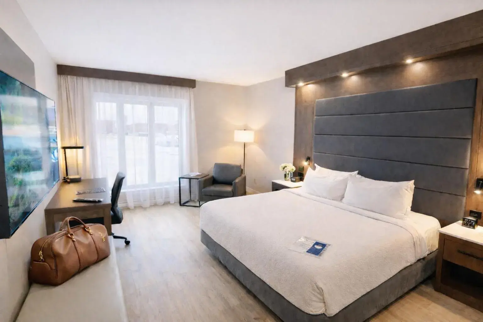 Bed in Best Western Premier Hotel Aristocrate Bed in Best Western Premier Hotel Aristocrate