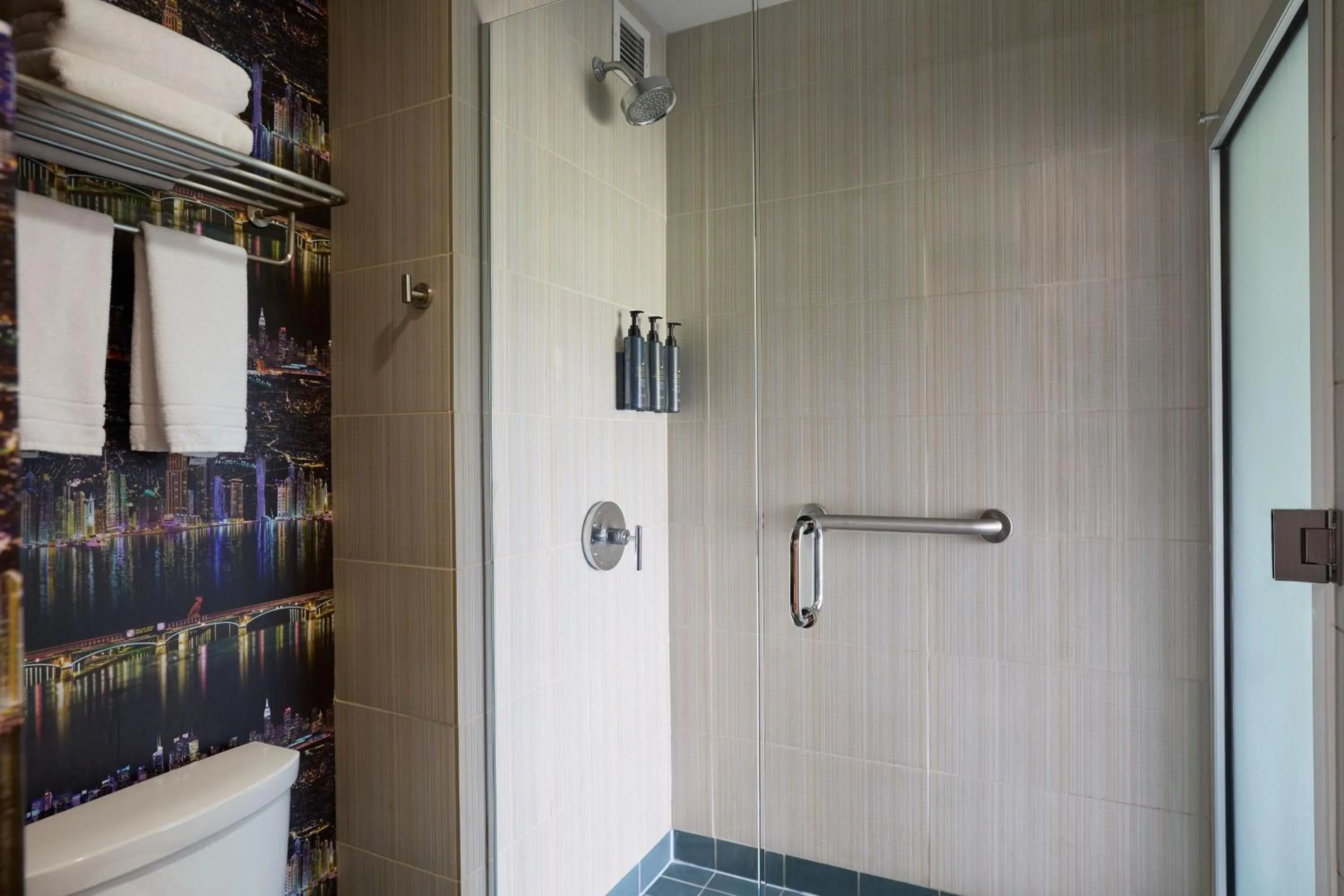 Bathroom in Aloft Charleston Airport and Convention Center