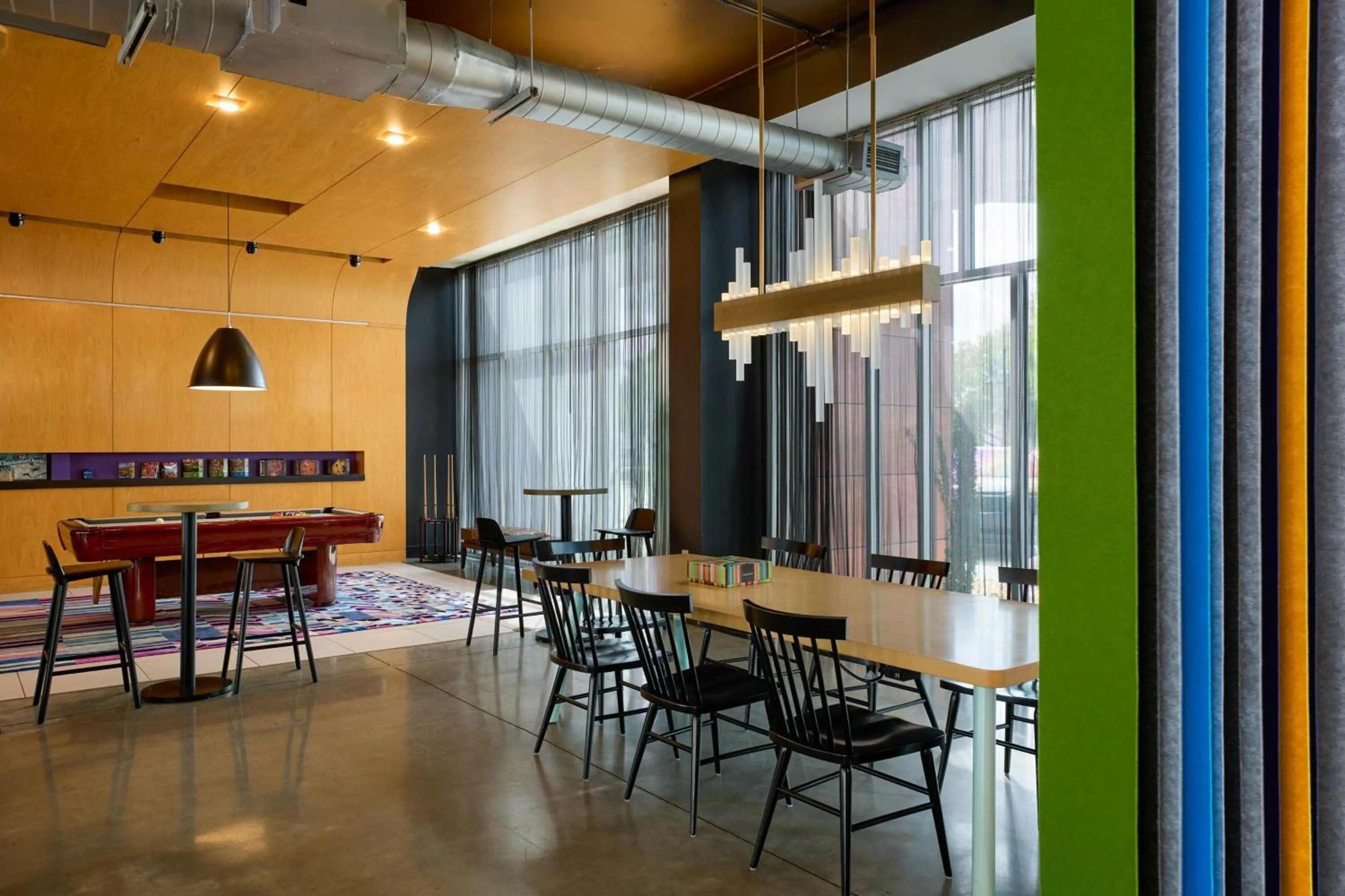 Lobby or reception in Aloft Charleston Airport and Convention Center