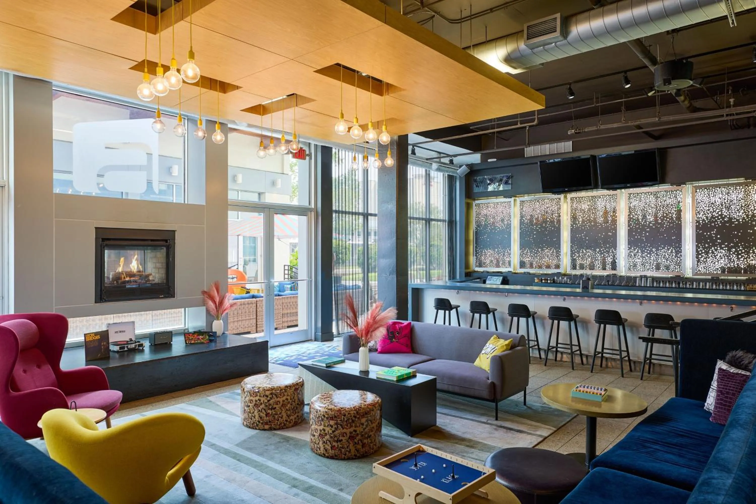 Lobby or reception in Aloft Charleston Airport and Convention Center