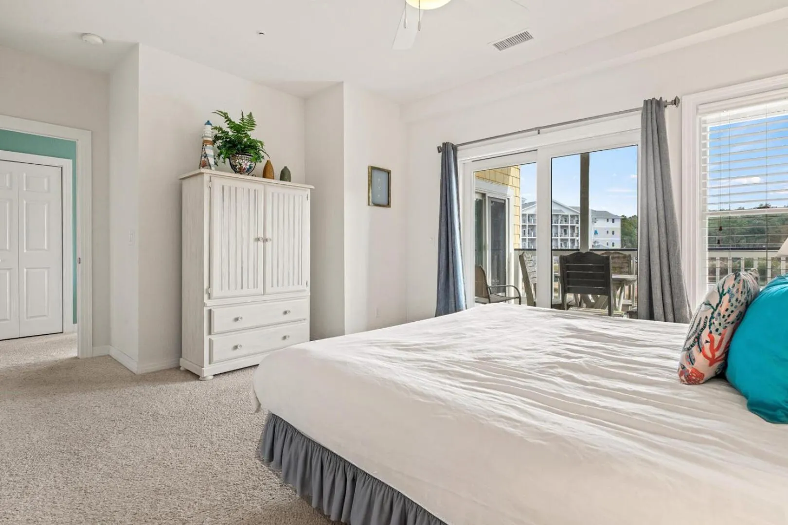 Bed in Hamilton Cay at Bermuda Bay by Kees Vacations