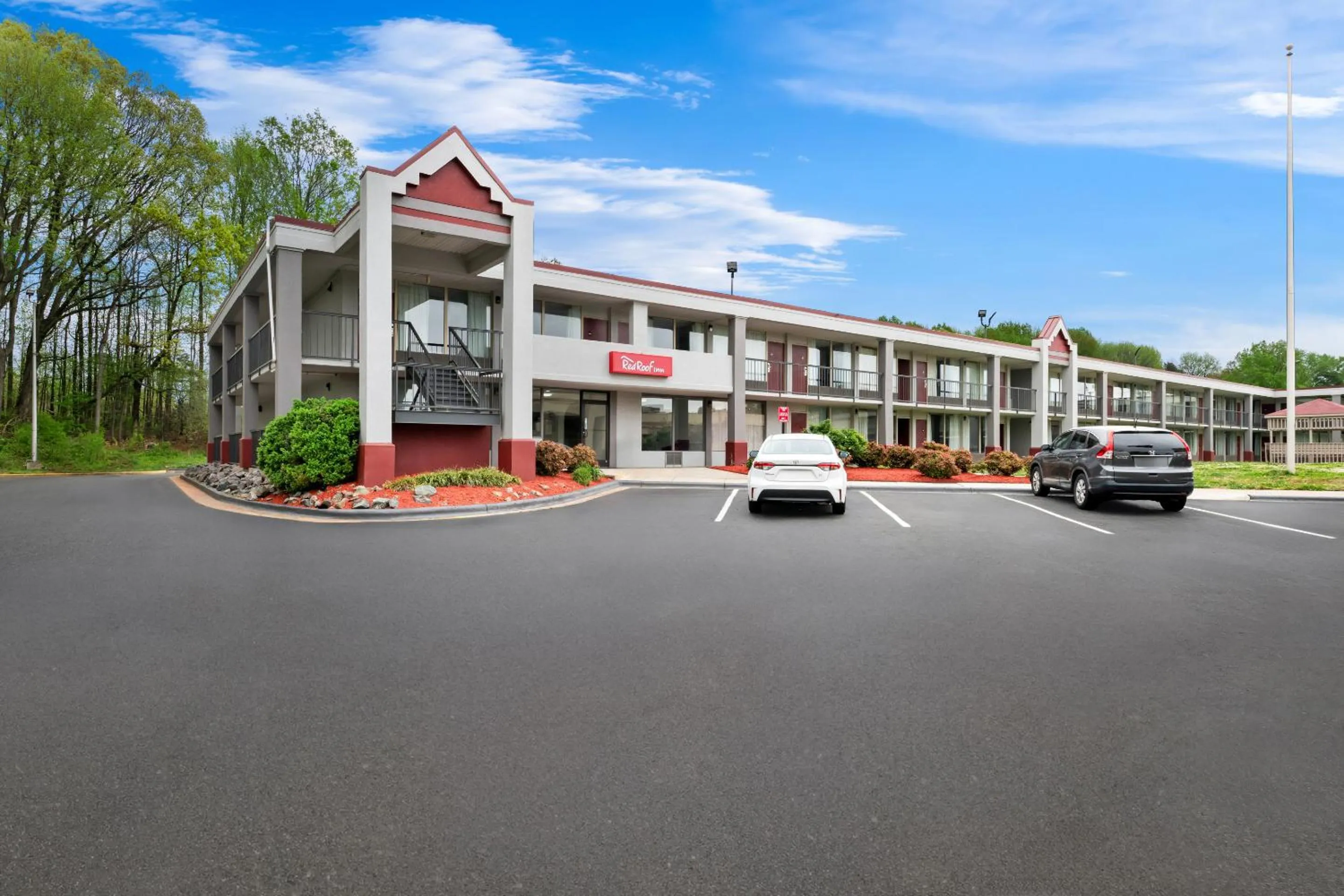 Property building in Red Roof Inn Charlotte - Airport