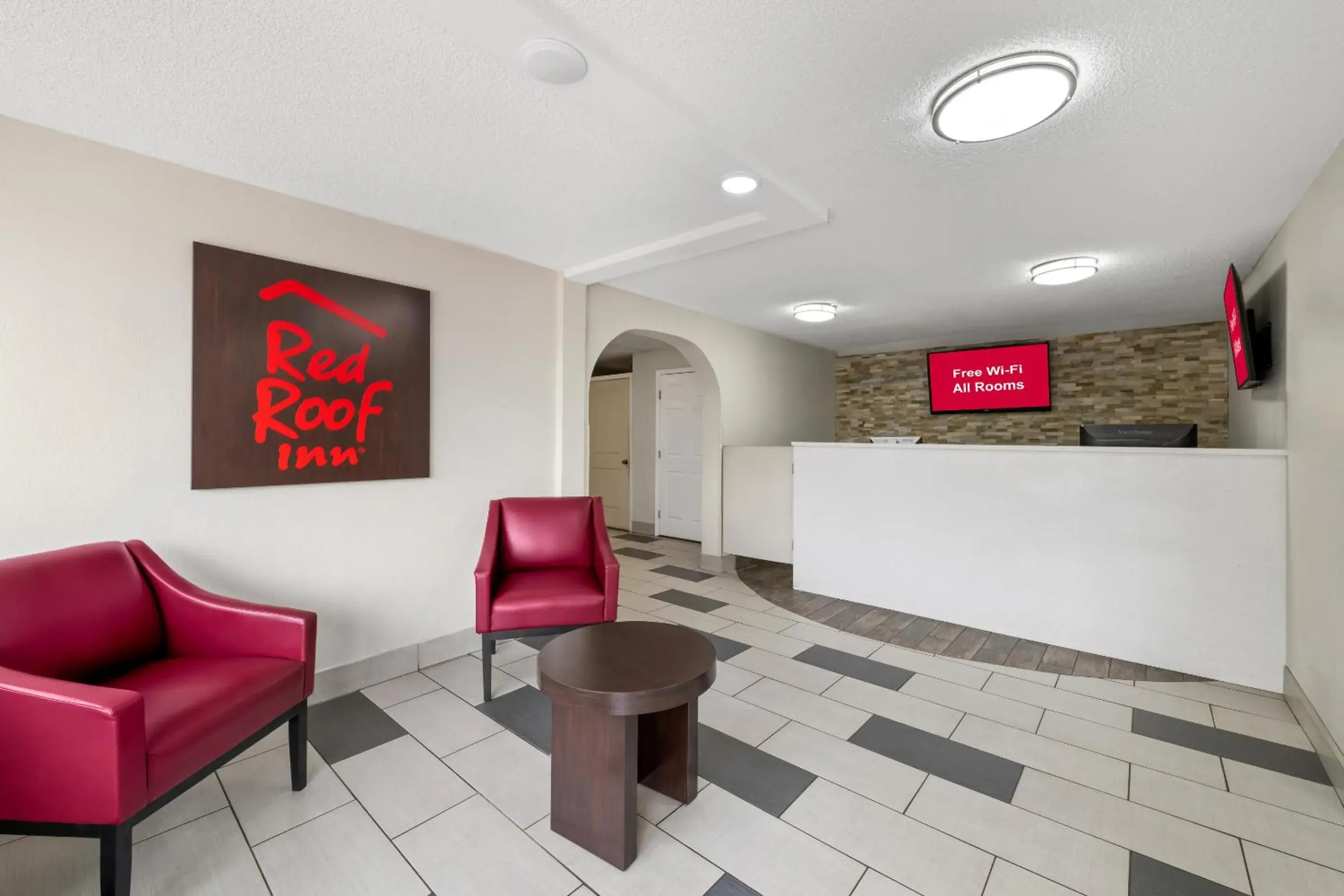 Lobby or reception in Red Roof Inn Charlotte - Airport Lobby or reception in Red Roof Inn Charlotte - Airport
