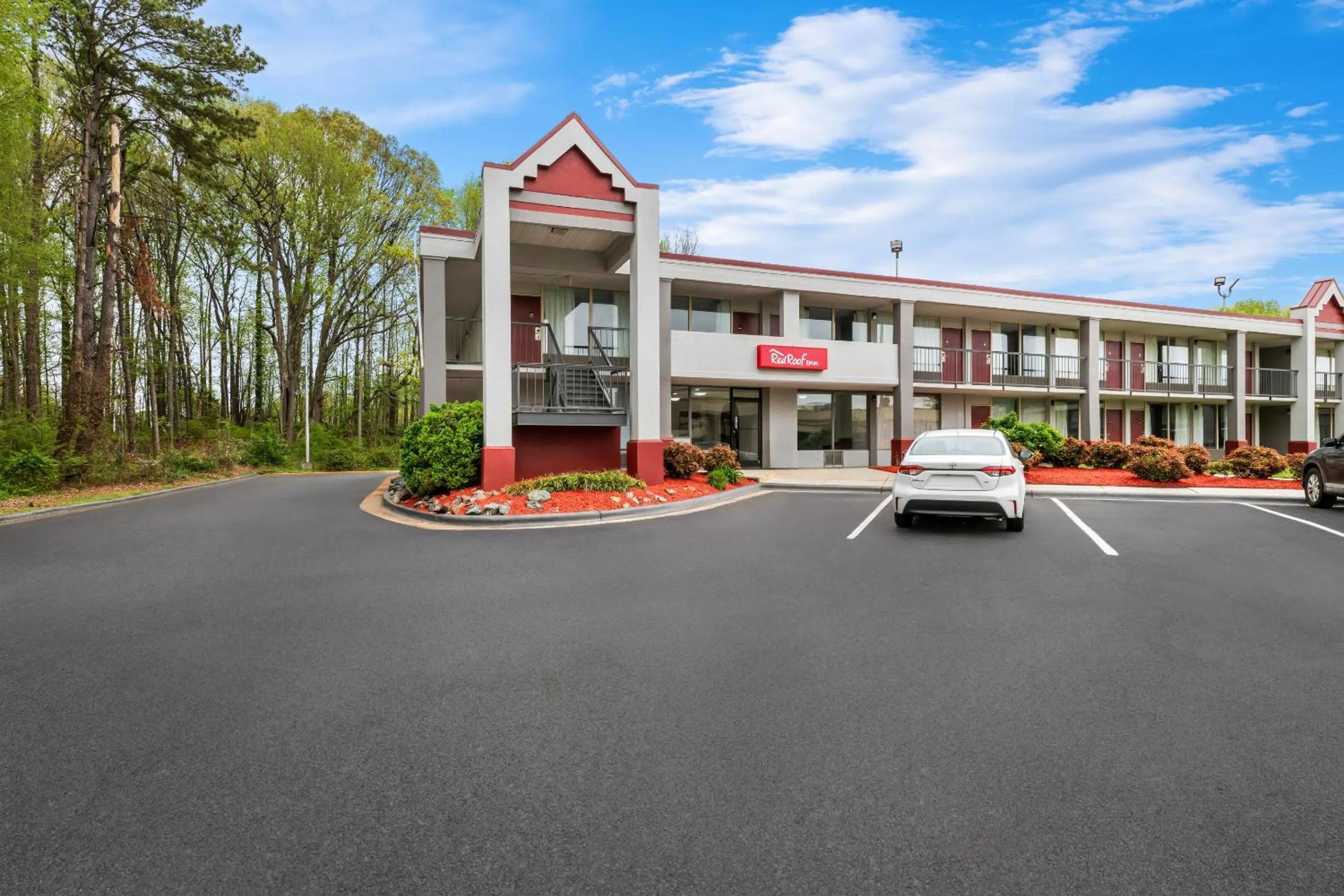 Property building in Red Roof Inn Charlotte - Airport