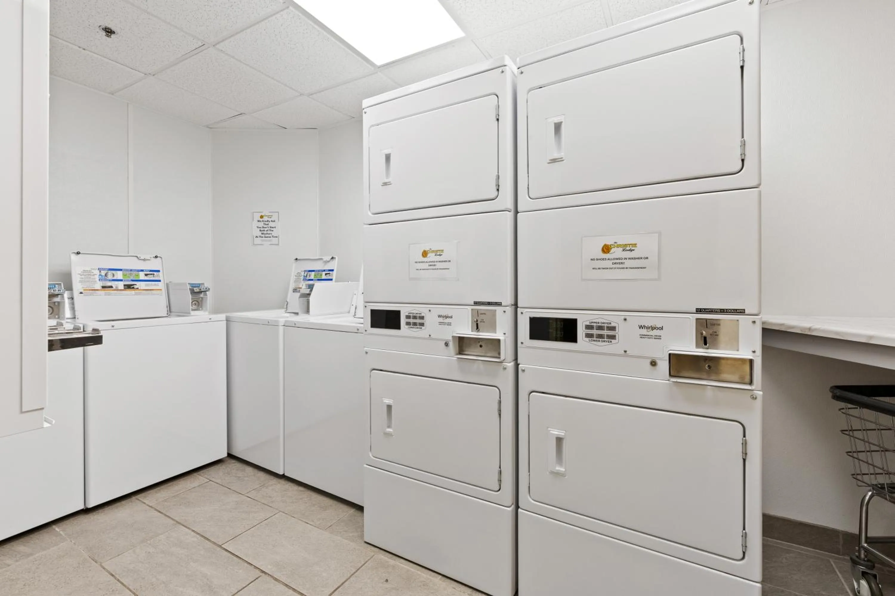 laundry in The Christie Lodge – All Suite Property Vail Valley/Beaver Creek