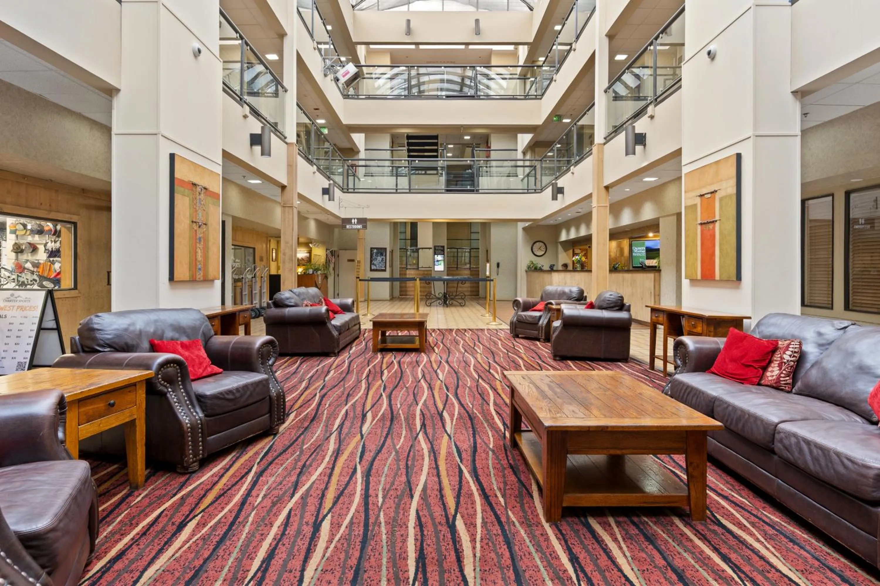 Seating area in The Christie Lodge – All Suite Property Vail Valley/Beaver Creek