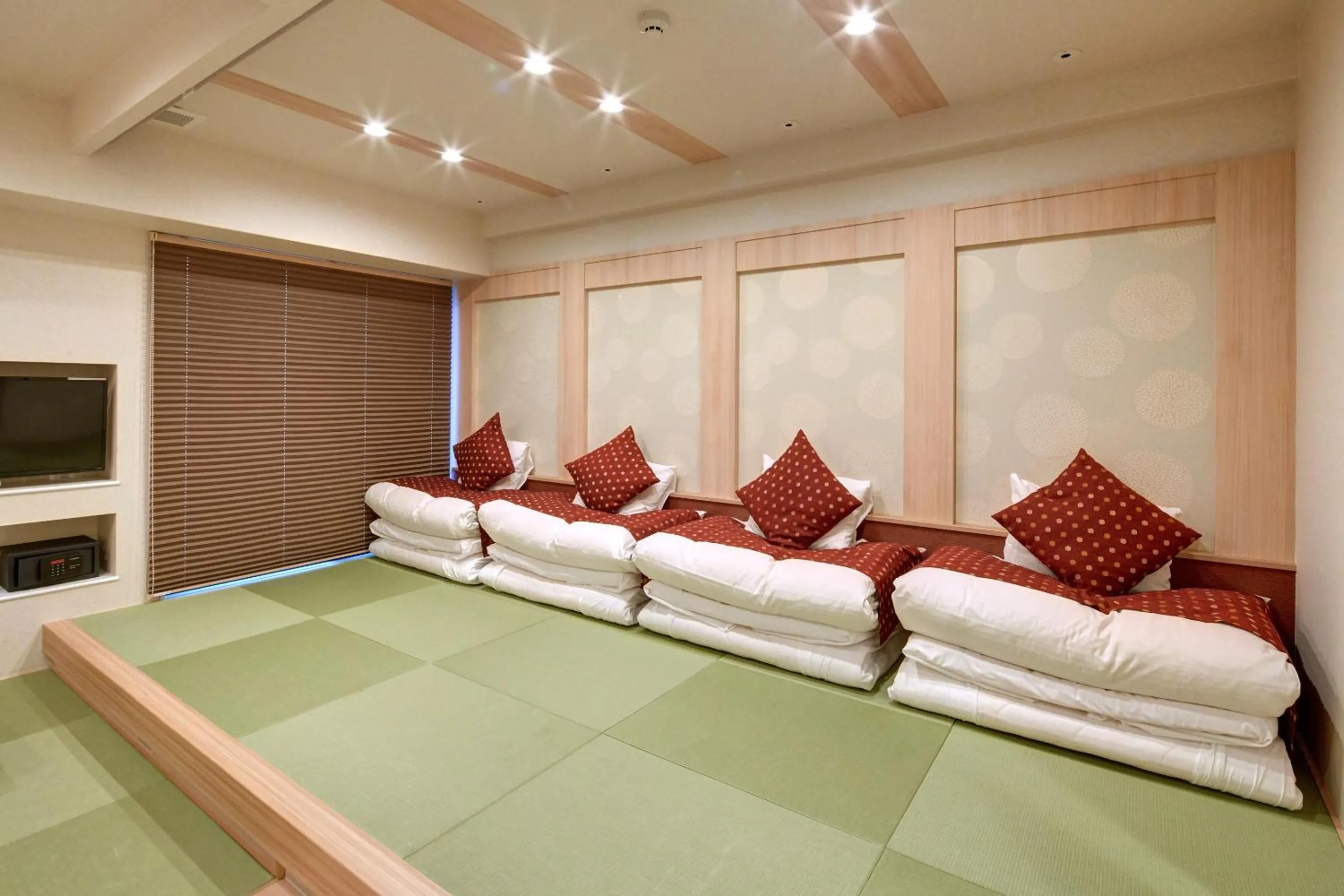 Photo of the whole room in Hotel Amaterrace Yosuga