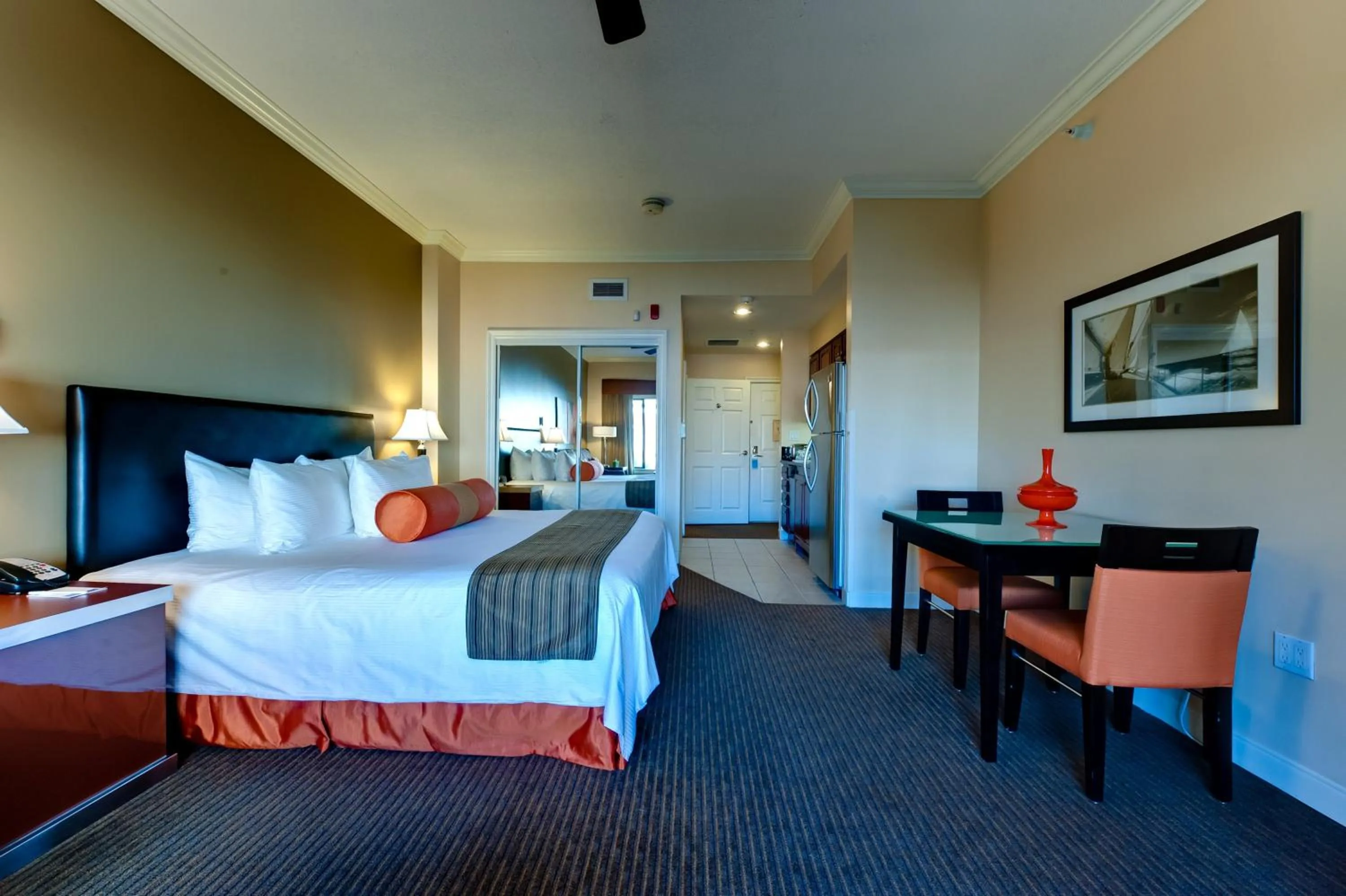 Bed in Club Wyndham Harbour Lights