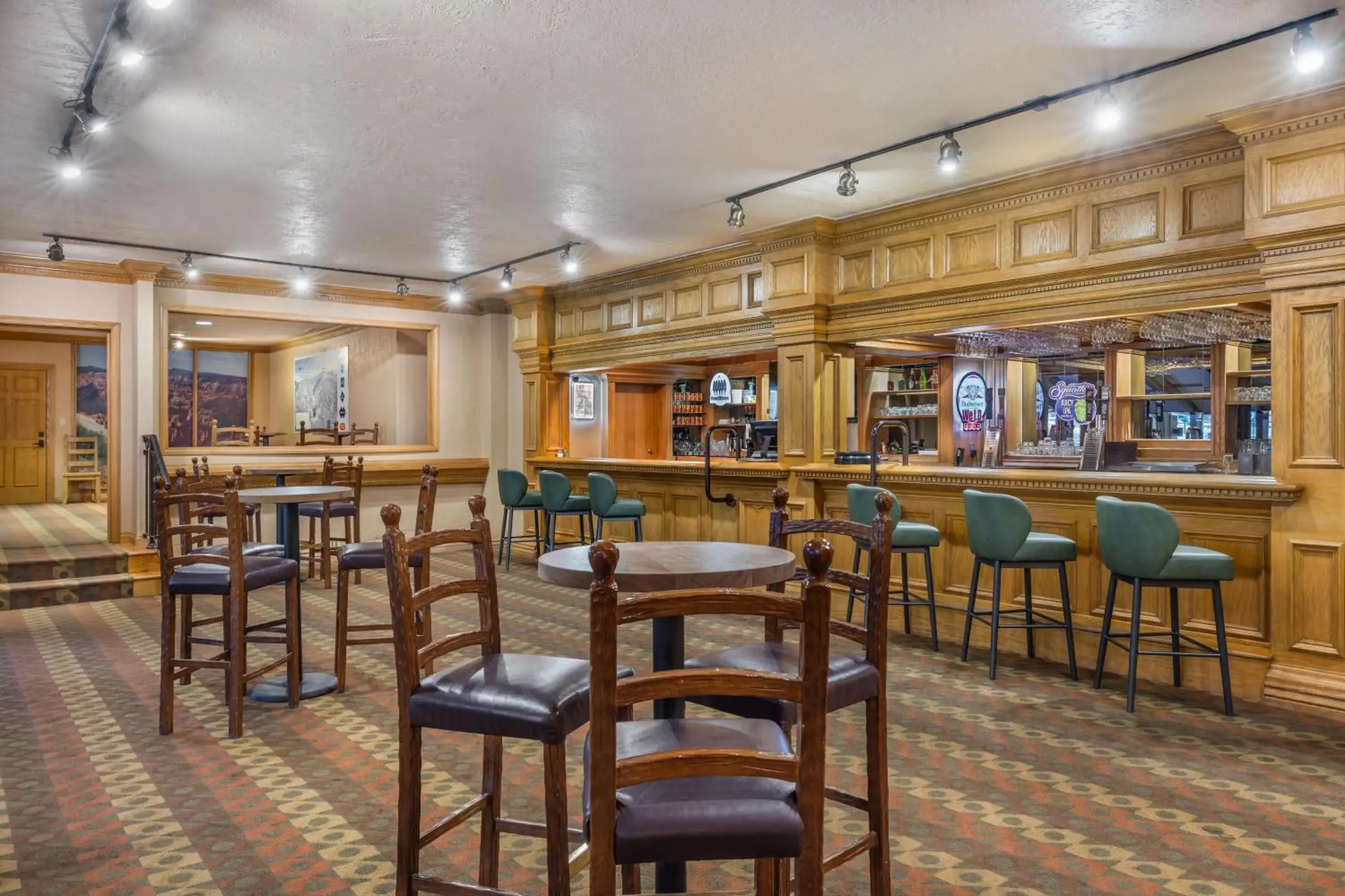 Restaurant/places to eat in Hilton Vacation Club Cedar Breaks Brian Head Restaurant/places to eat in Hilton Vacation Club Cedar Breaks Brian Head