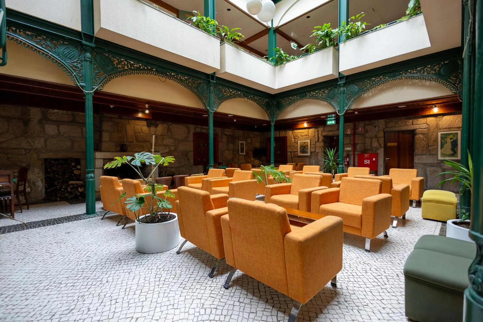 Property building in Hotel Universal