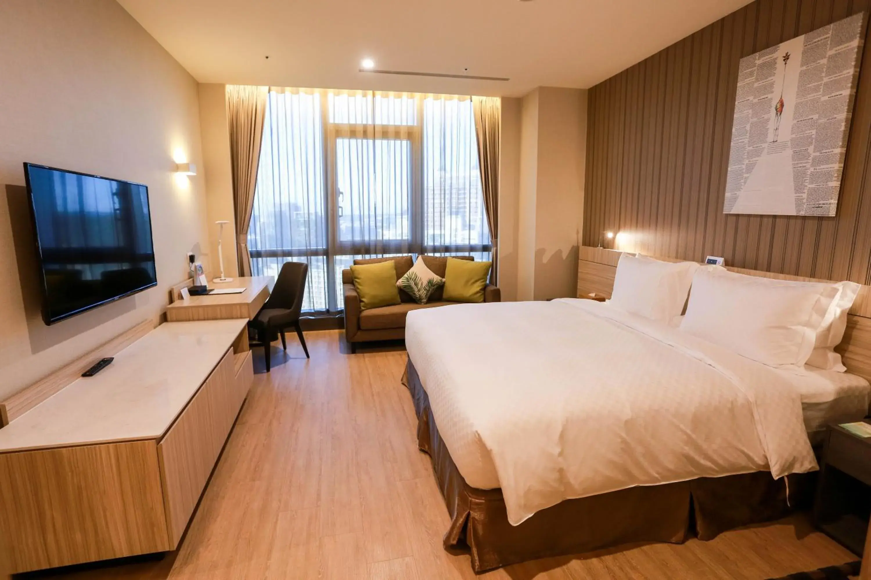 Photo of the whole room, Bed in AJ Hotel Hsinchu Photo of the whole room, Bed in AJ Hotel Hsinchu