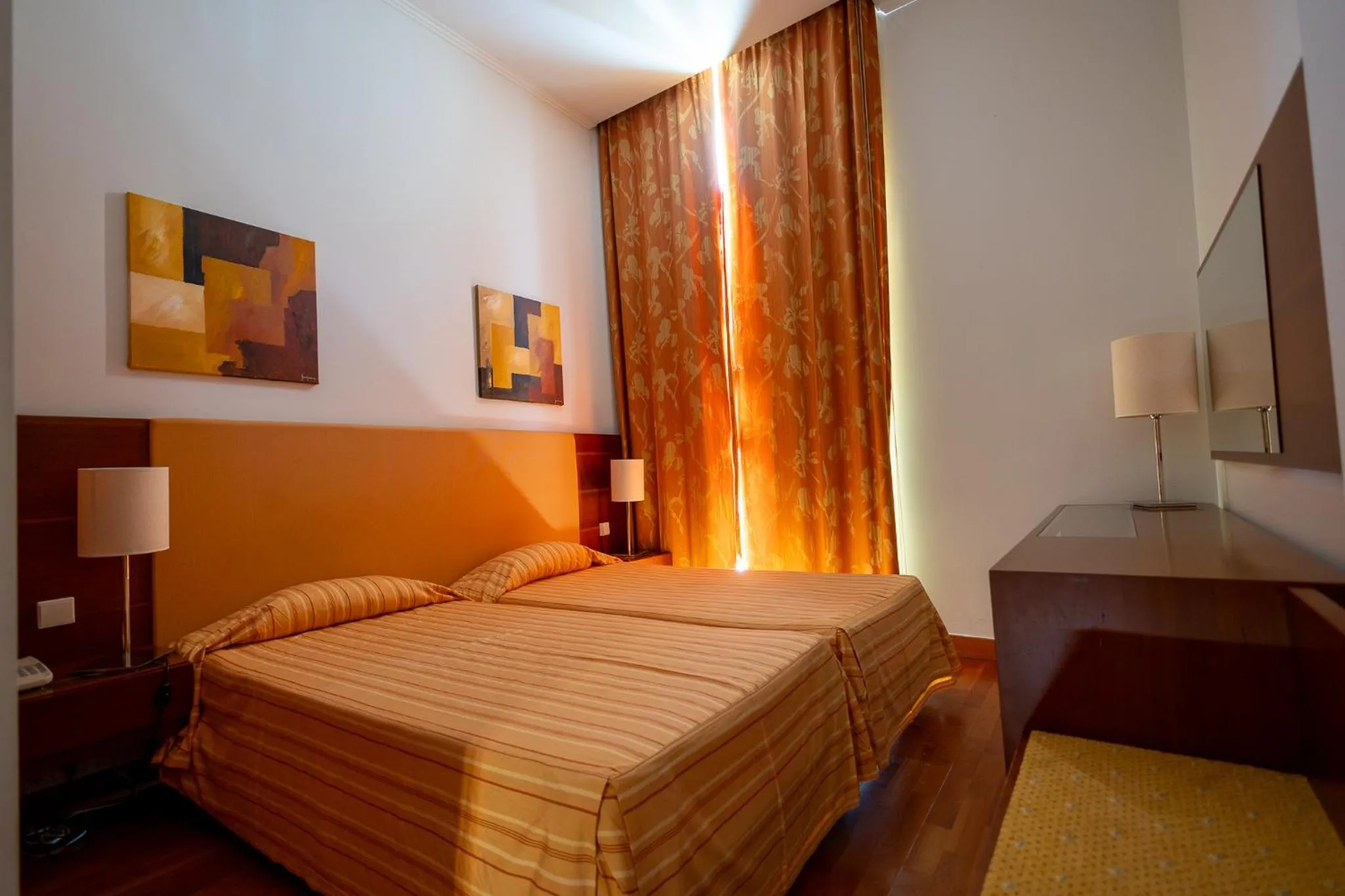 Bedroom in Hotel Apartamentos Geres Ribeiro