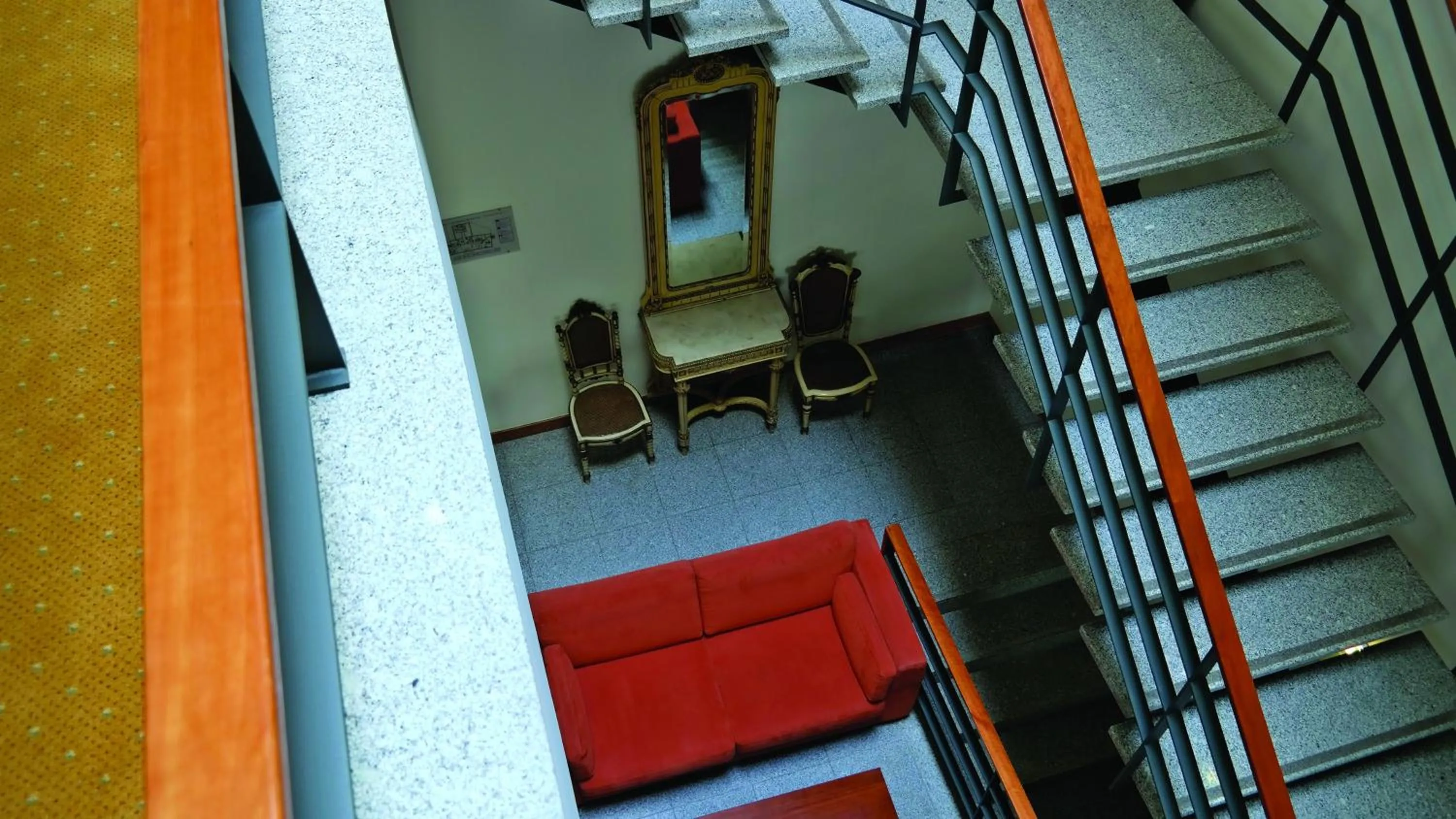 Communal lounge/ TV room in Hotel Apartamentos Geres Ribeiro