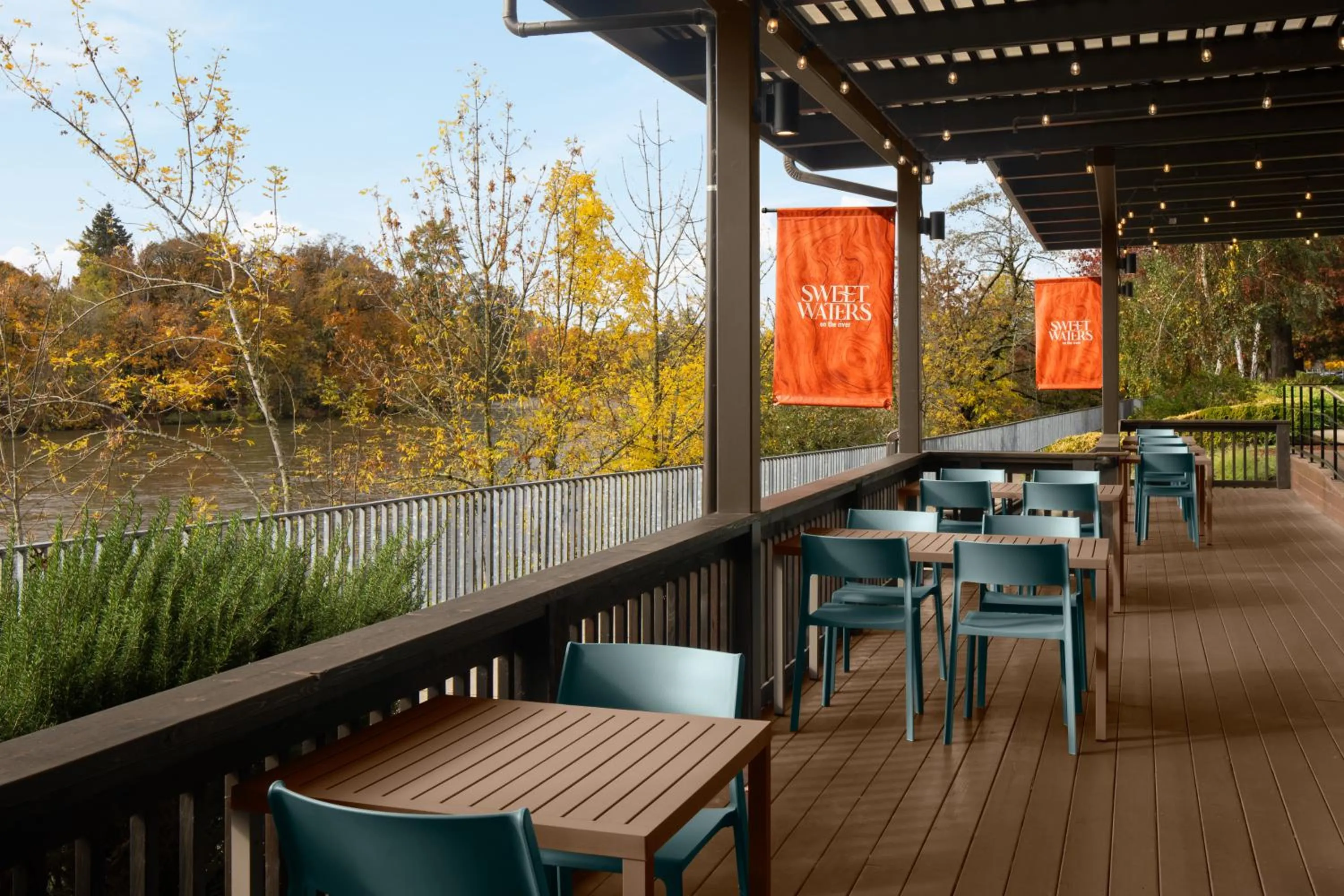 Restaurant/places to eat in Valley River Inn