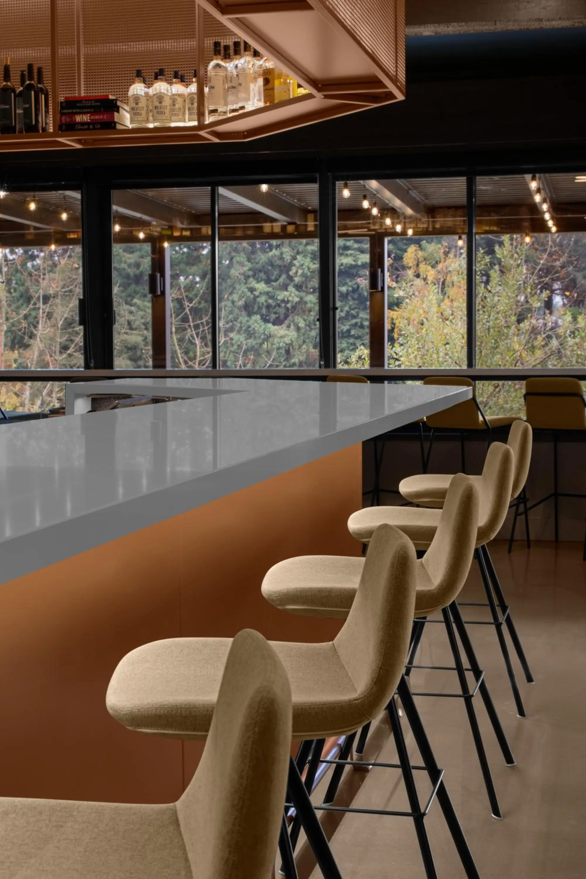 Restaurant/places to eat in Valley River Inn