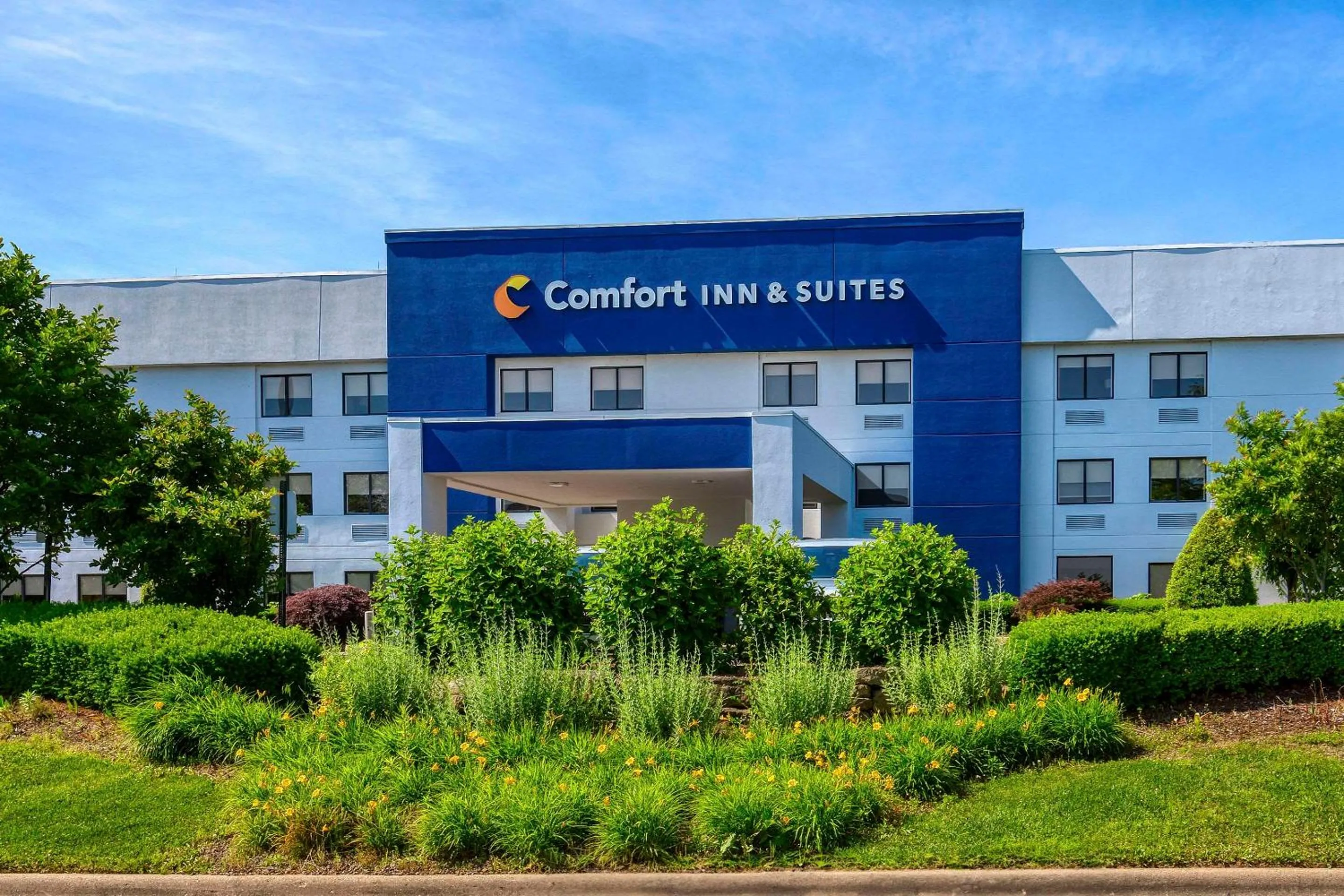 Property building in Comfort Inn & Suites Shepherdsville - Louisville South