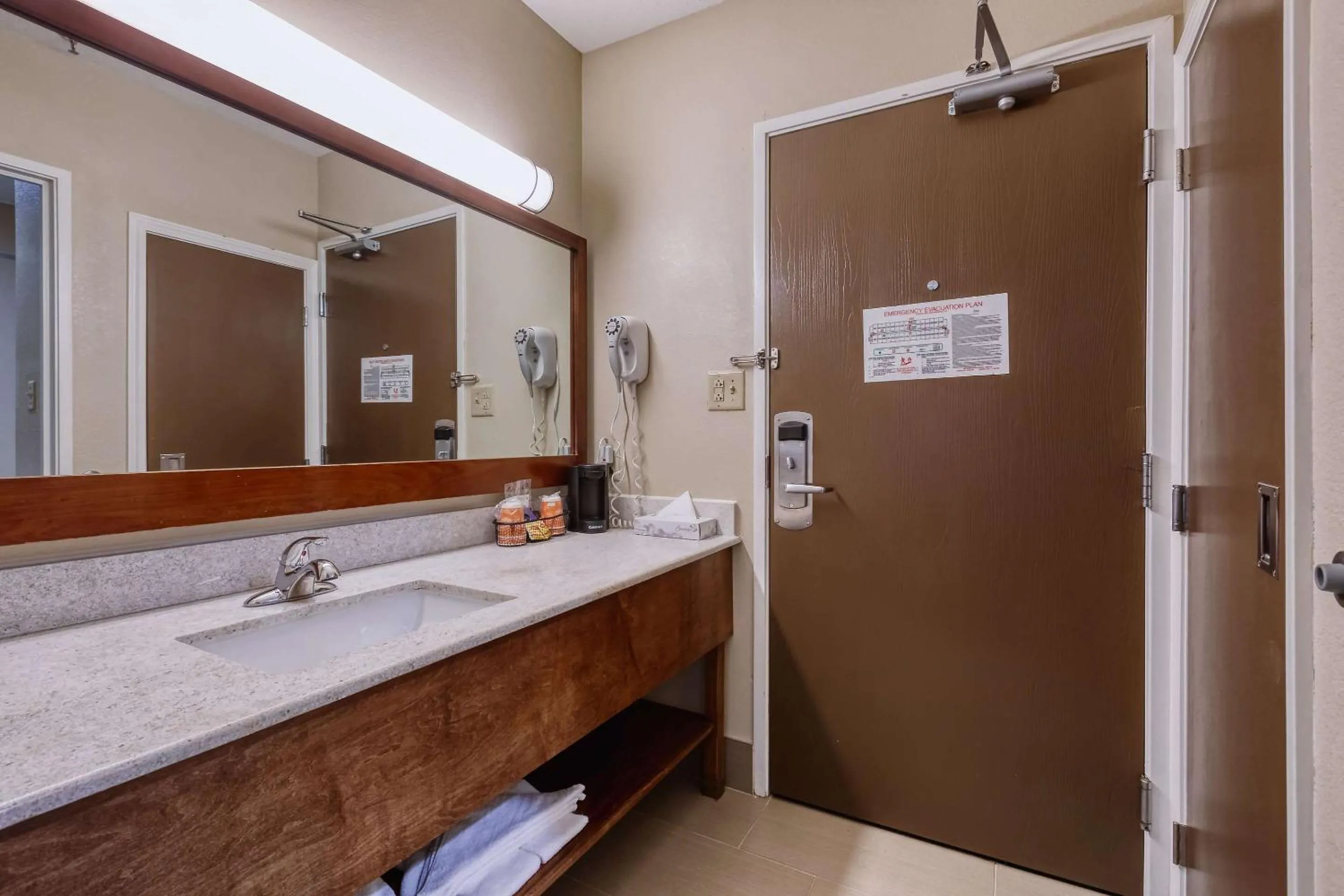 Bedroom in Comfort Inn & Suites Shepherdsville - Louisville South