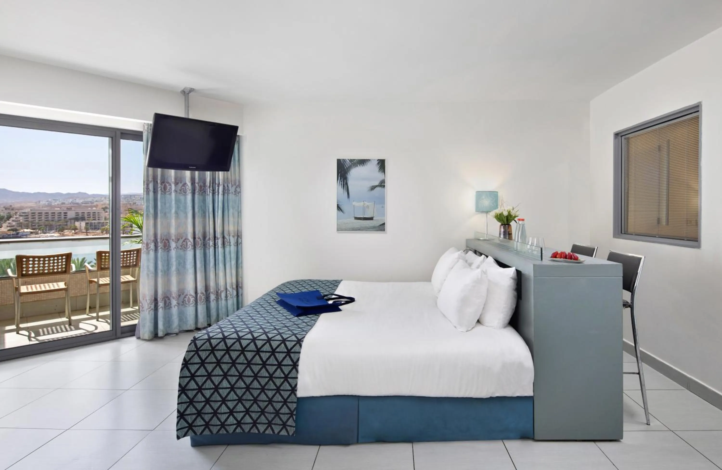 Bed in Neptune Eilat By Dan Hotels