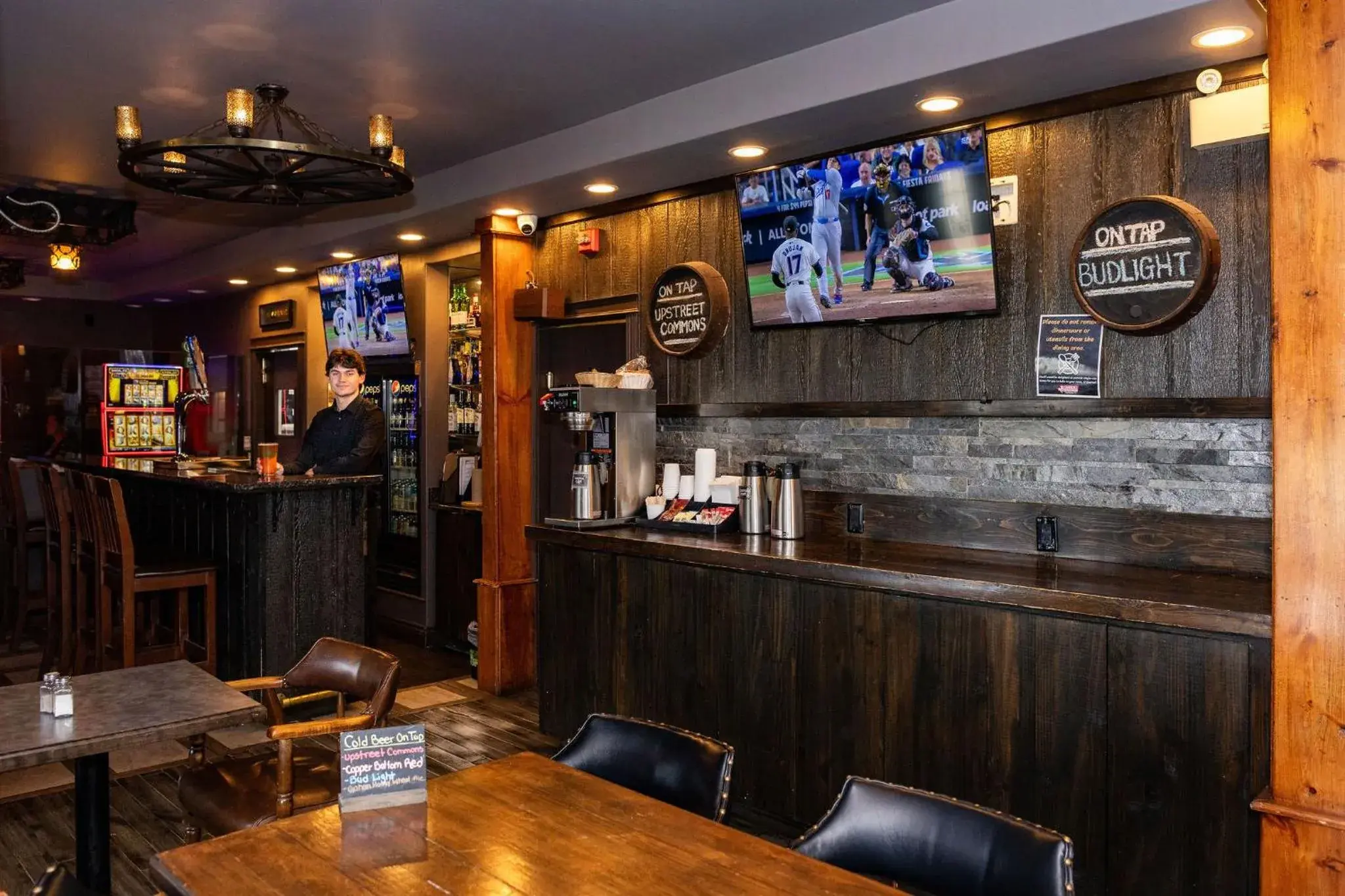 Restaurant/places to eat in Canadas Best Value Inn & Suites-Charlottetown Restaurant/places to eat in Canadas Best Value Inn & Suites-Charlottetown