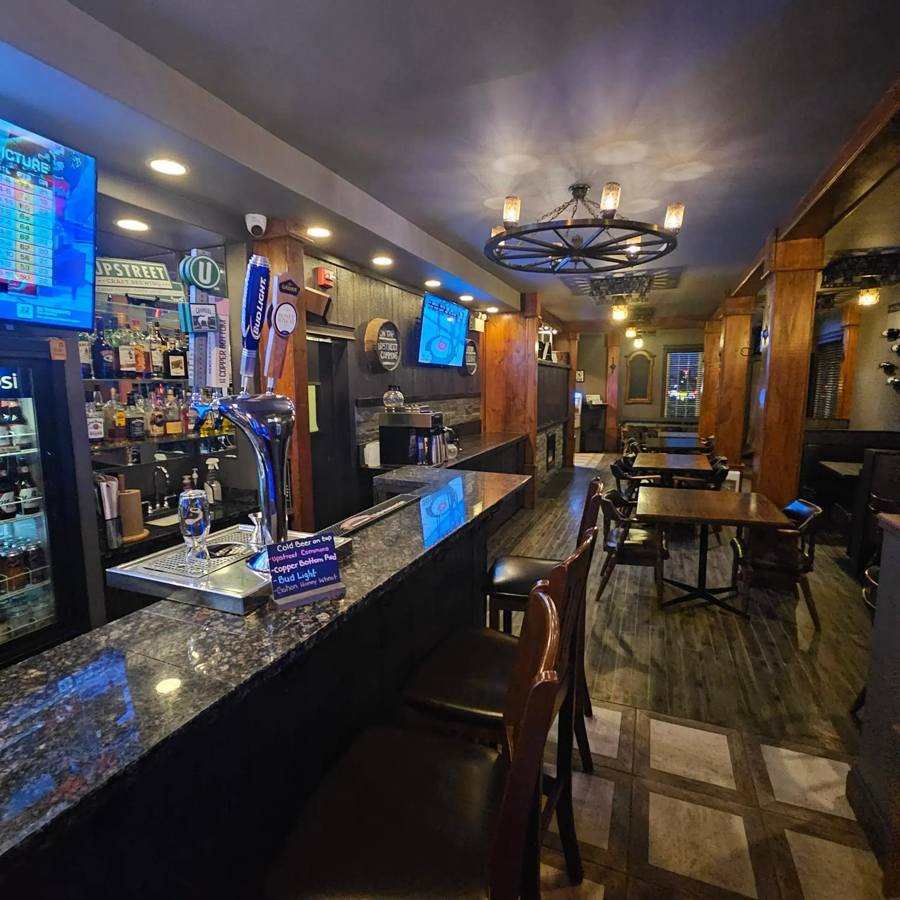 Lounge or bar in Canadas Best Value Inn & Suites-Charlottetown Lounge or bar in Canadas Best Value Inn & Suites-Charlottetown