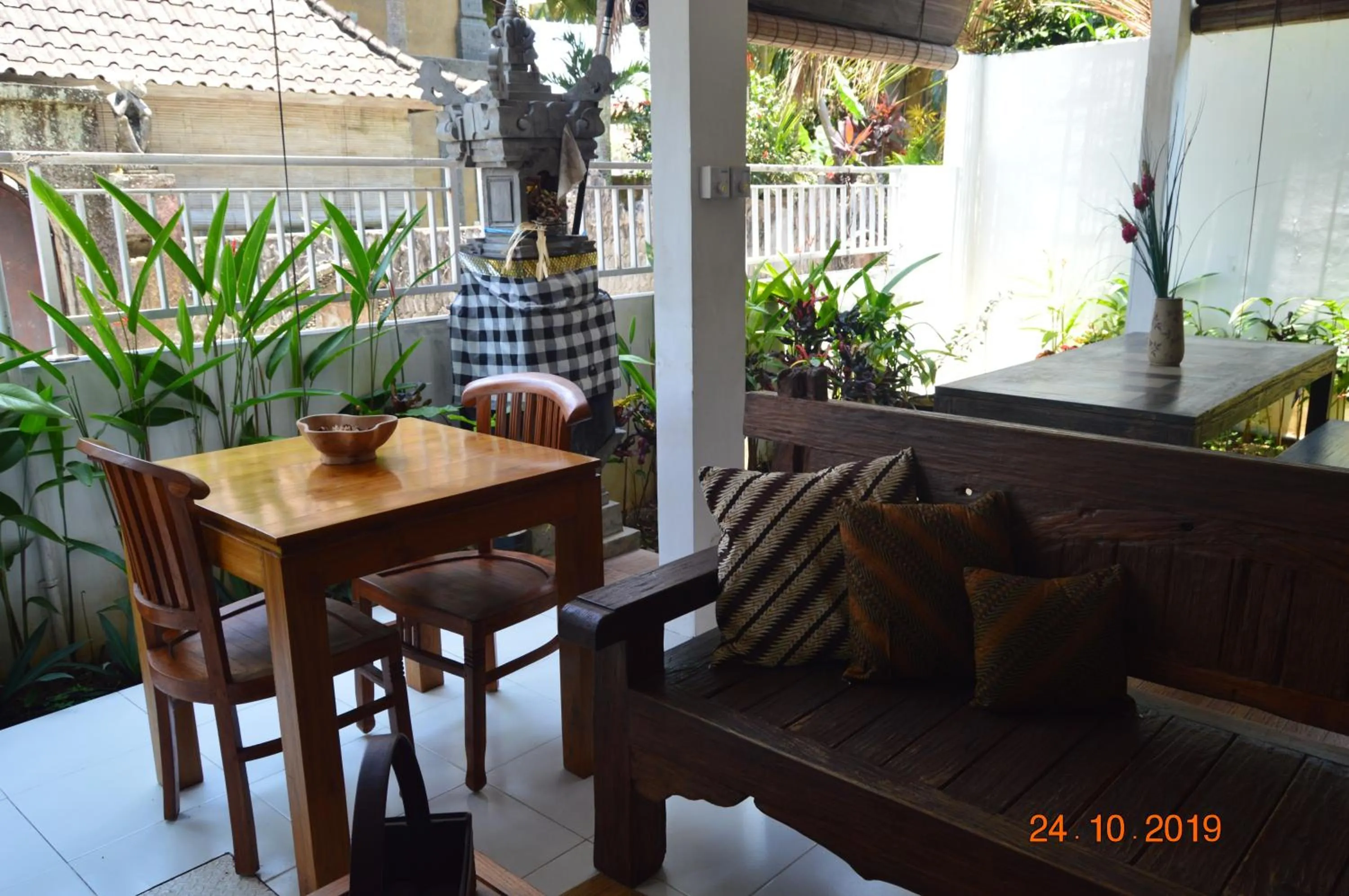 Seating area in Askara Guest House & Hostel