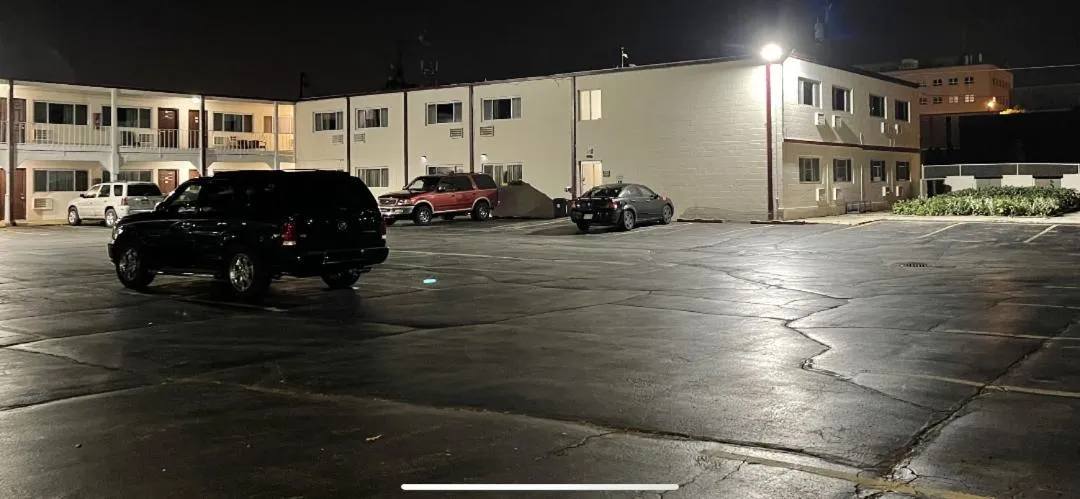 Village Inn Green Bay