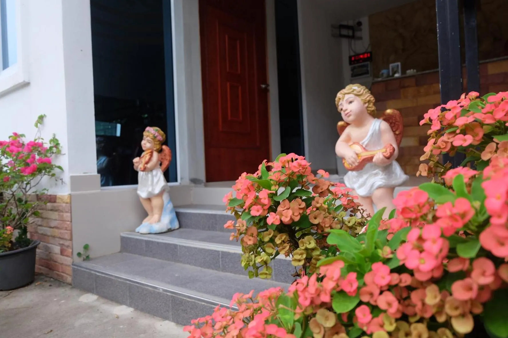 Property building in Great Hill Resort