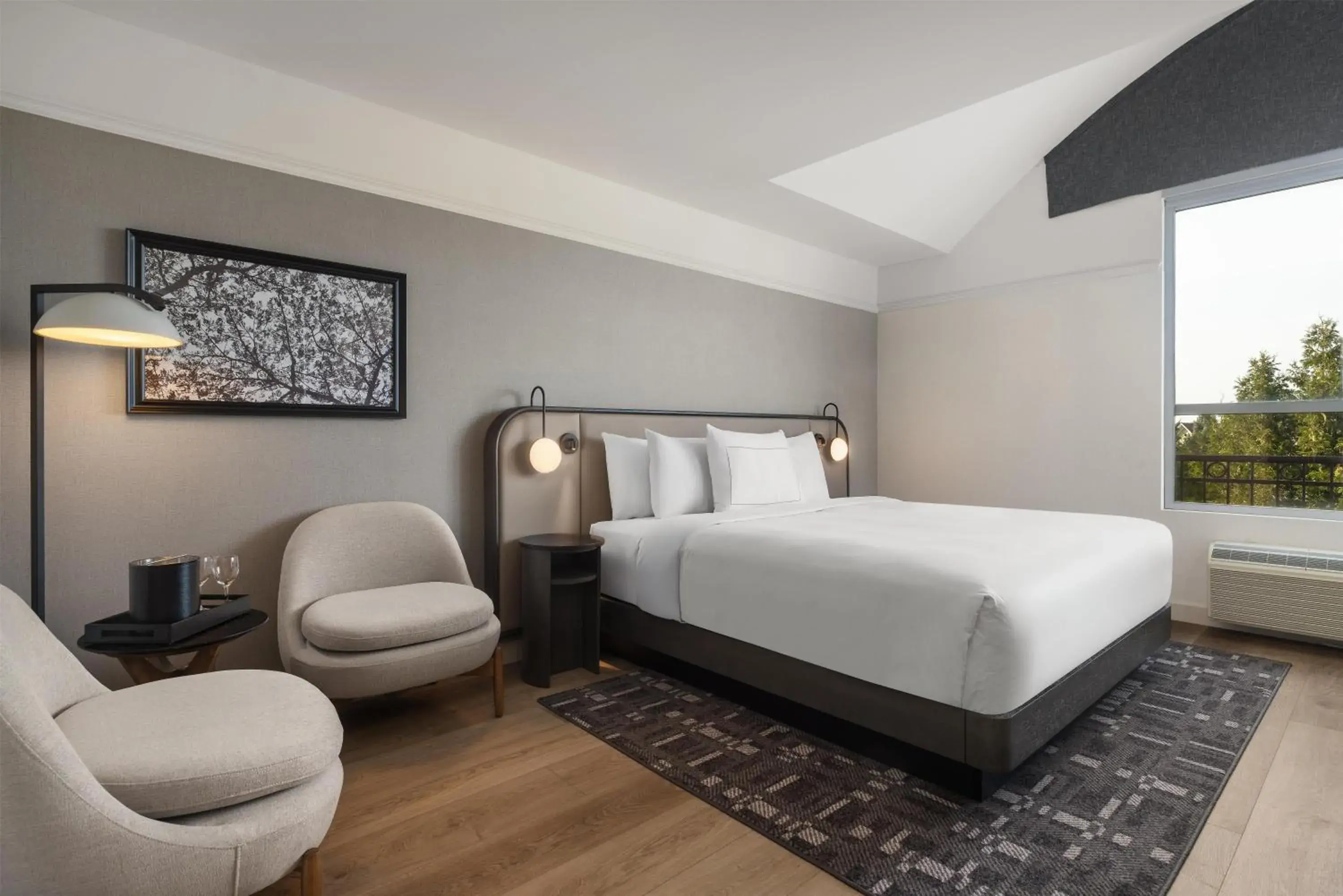 Bed in Hotel Vallea Bromont, Tapestry Collection by Hilton Bed in Hotel Vallea Bromont, Tapestry Collection by Hilton