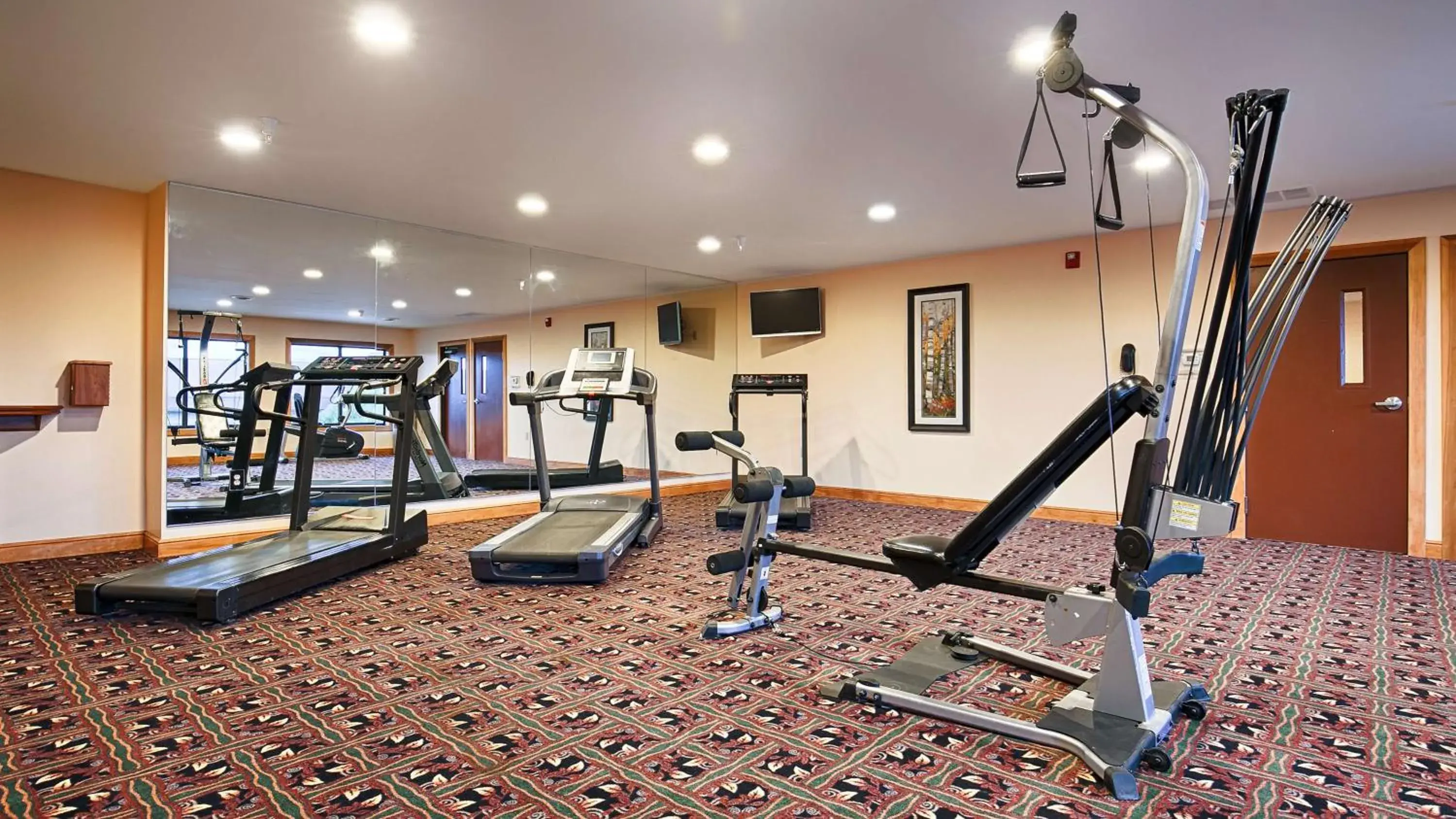 Fitness centre/facilities in Best Western Plus Dockside Waterfront Inn Fitness centre/facilities in Best Western Plus Dockside Waterfront Inn