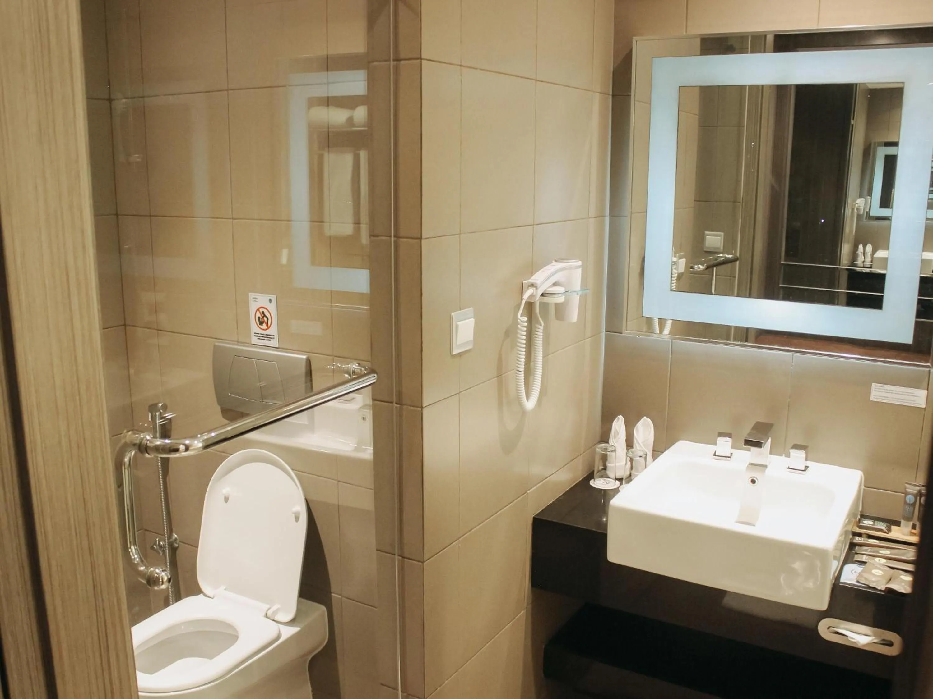 Bedroom in Novotel Bangka Hotel & Convention Center