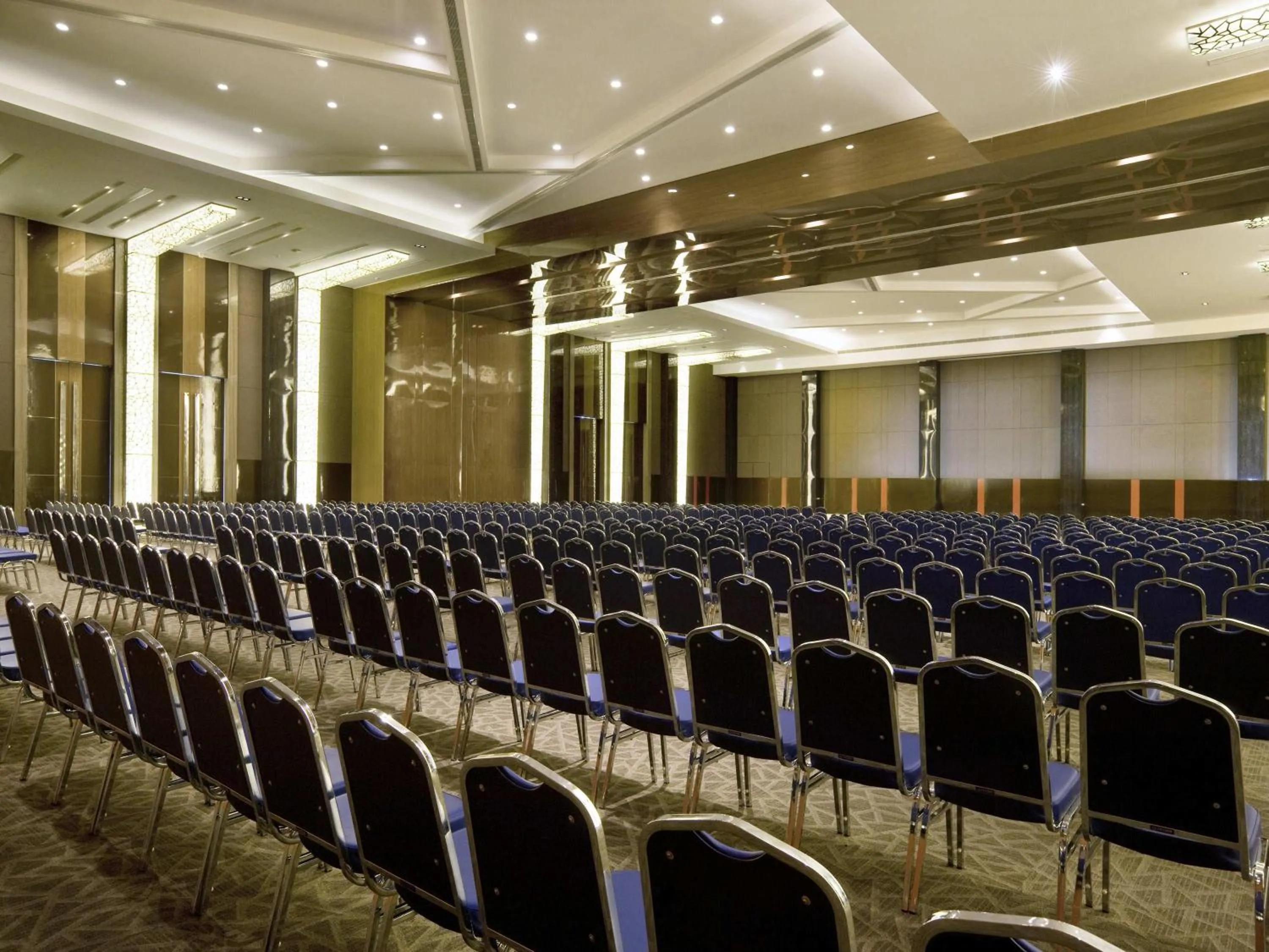 Meeting/conference room in Novotel Bangka Hotel & Convention Center