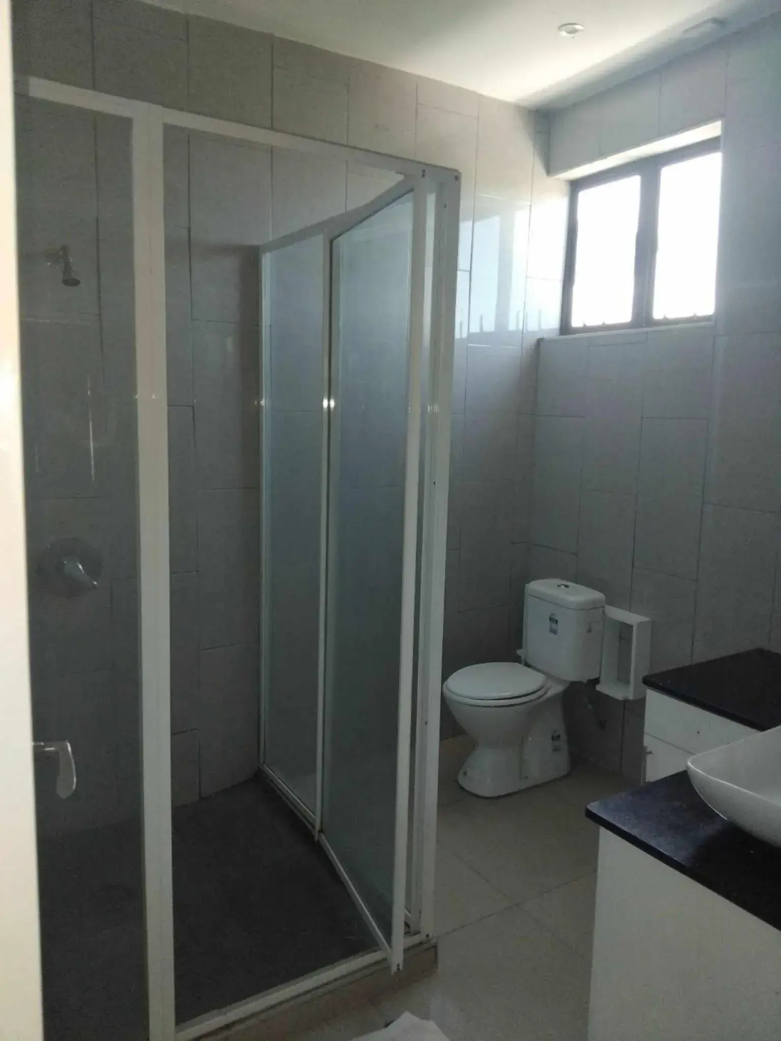 Bathroom in Best View Apartments Bathroom in Best View Apartments