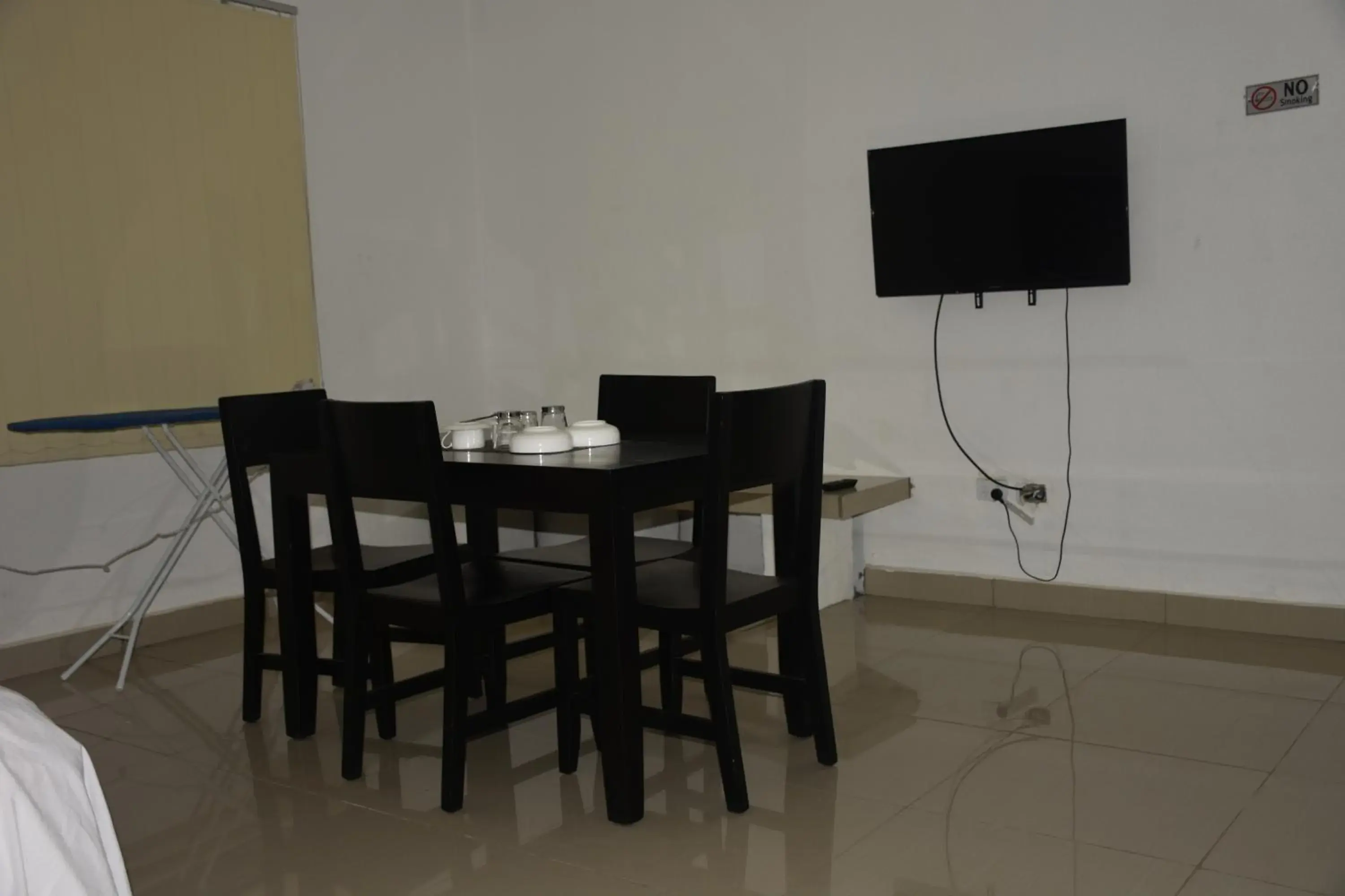 TV and multimedia in Best View Apartments TV and multimedia in Best View Apartments