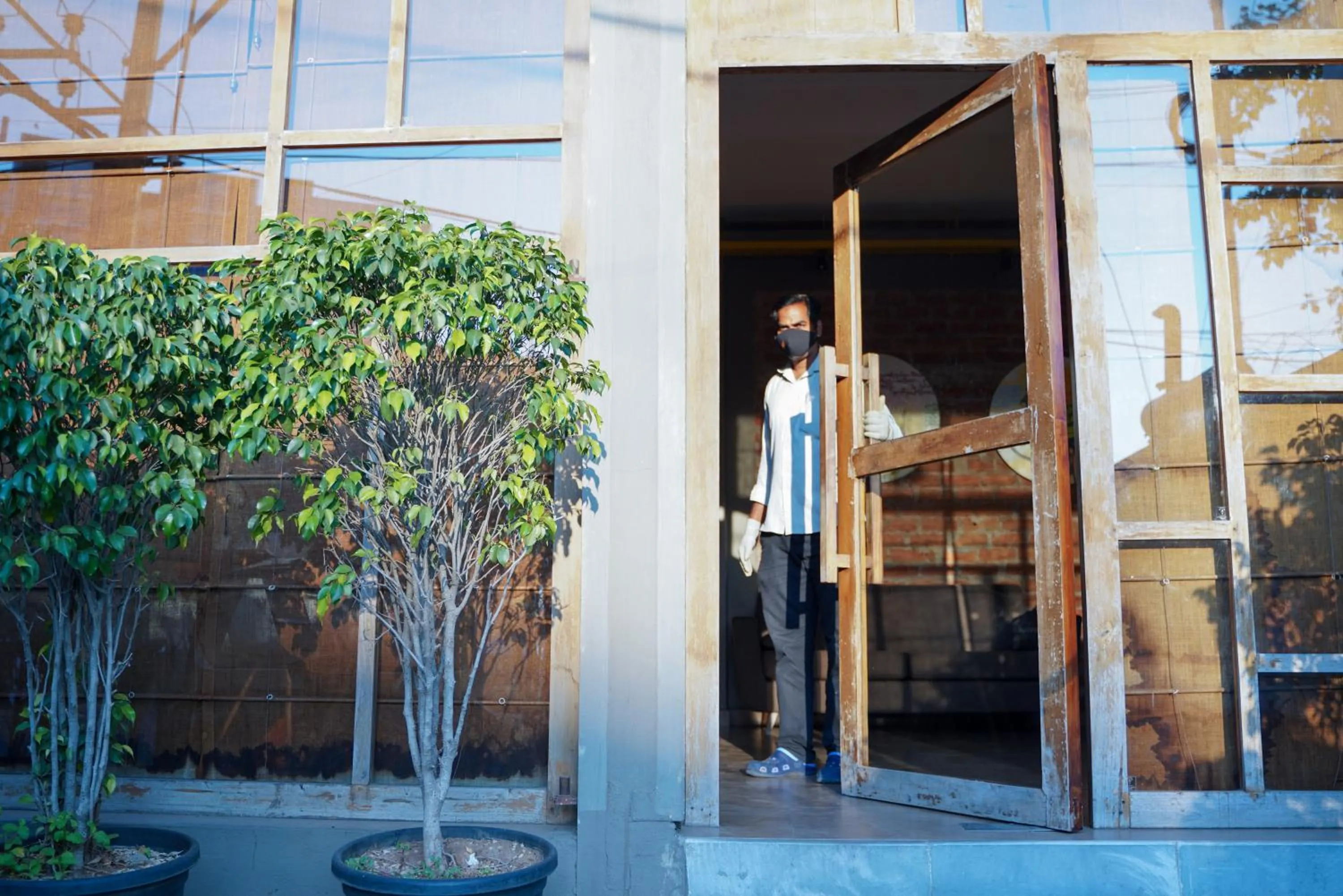 Facade/entrance in Hotel Beebiz Guindy