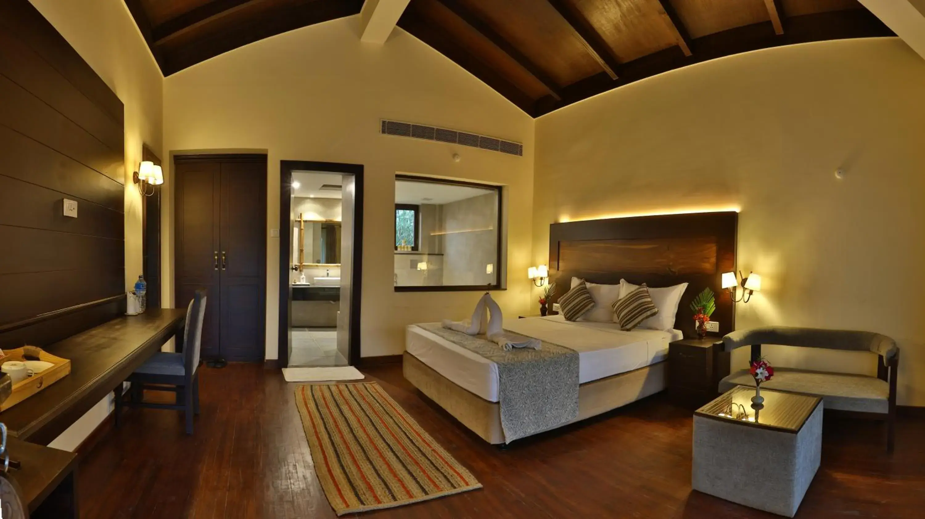 Photo of the whole room, Bed in Jungle Villa Resort - Near Chitwan National Park Photo of the whole room, Bed in Jungle Villa Resort - Near Chitwan National Park